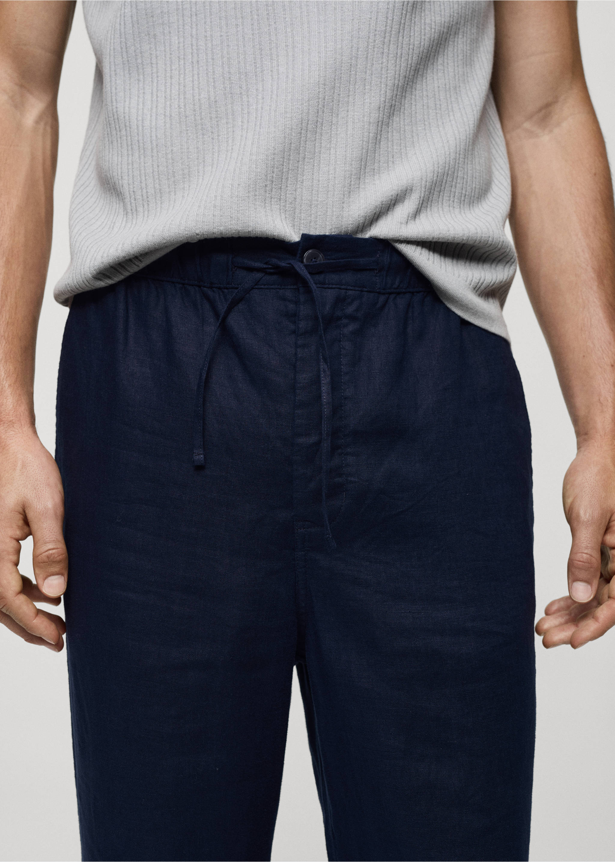 100% linen trousers with drawstring - Details of the article 1, Navy. Ref: 67047684-00.