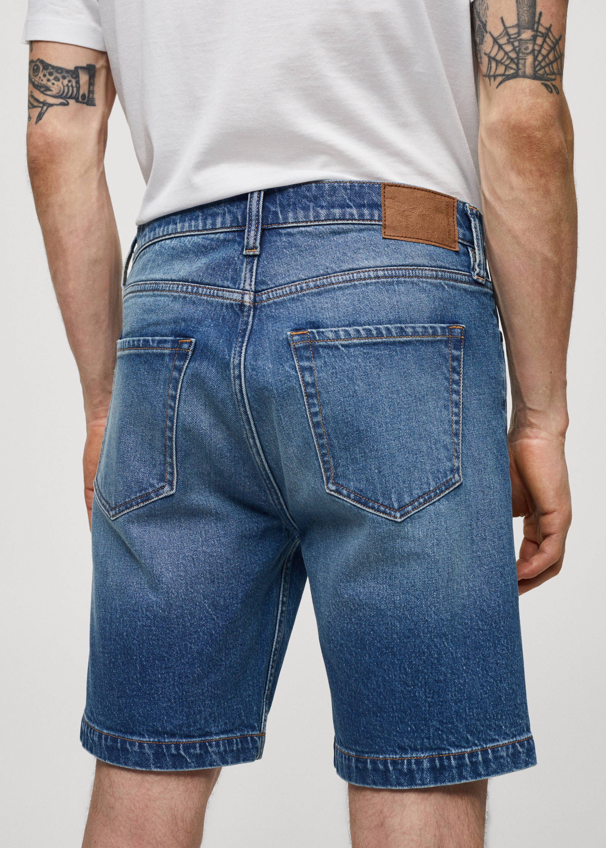 Regular-fit denim bermuda shorts - Details of the article 4