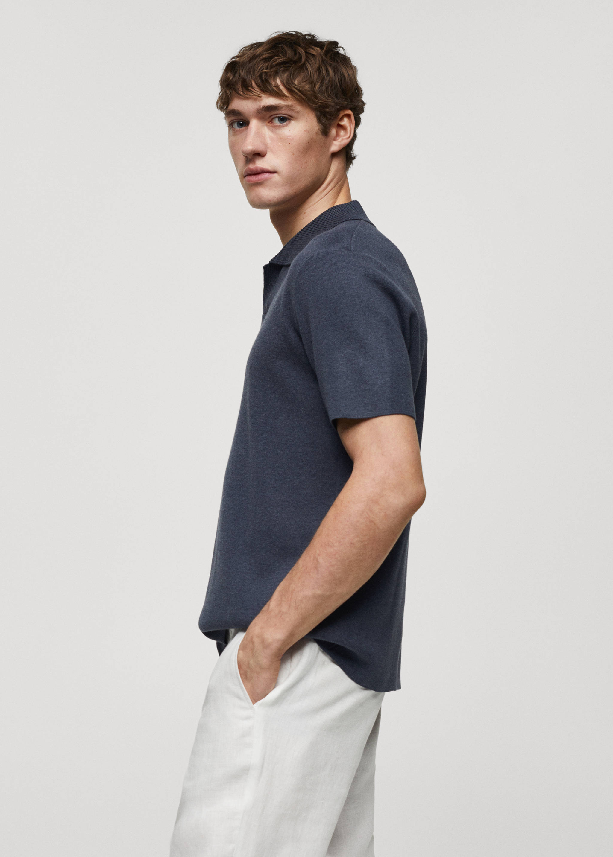 Fine-knit cotton polo shirt - Details of the article 2
