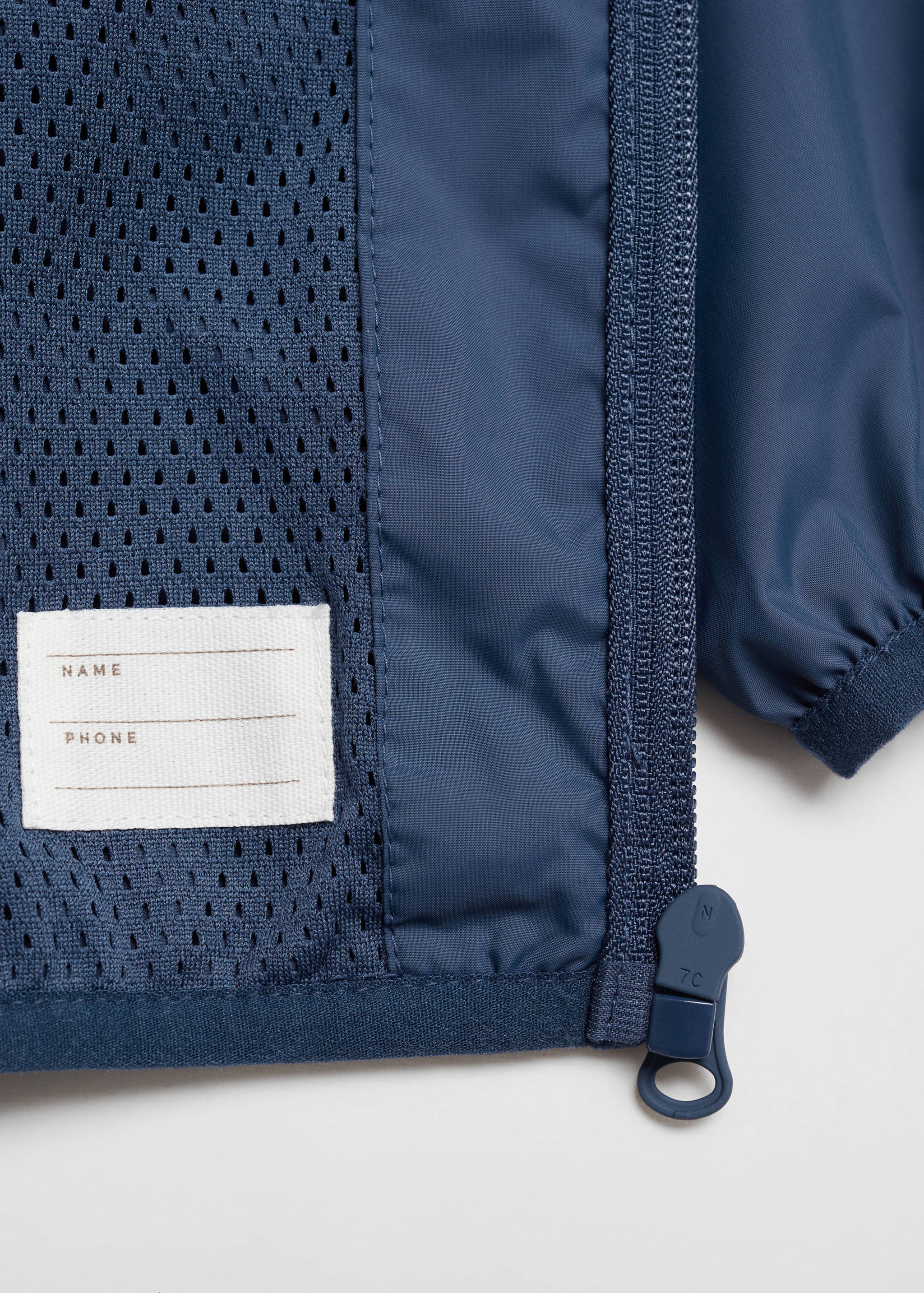 Raincoat hooded jacket - Details of the article 8