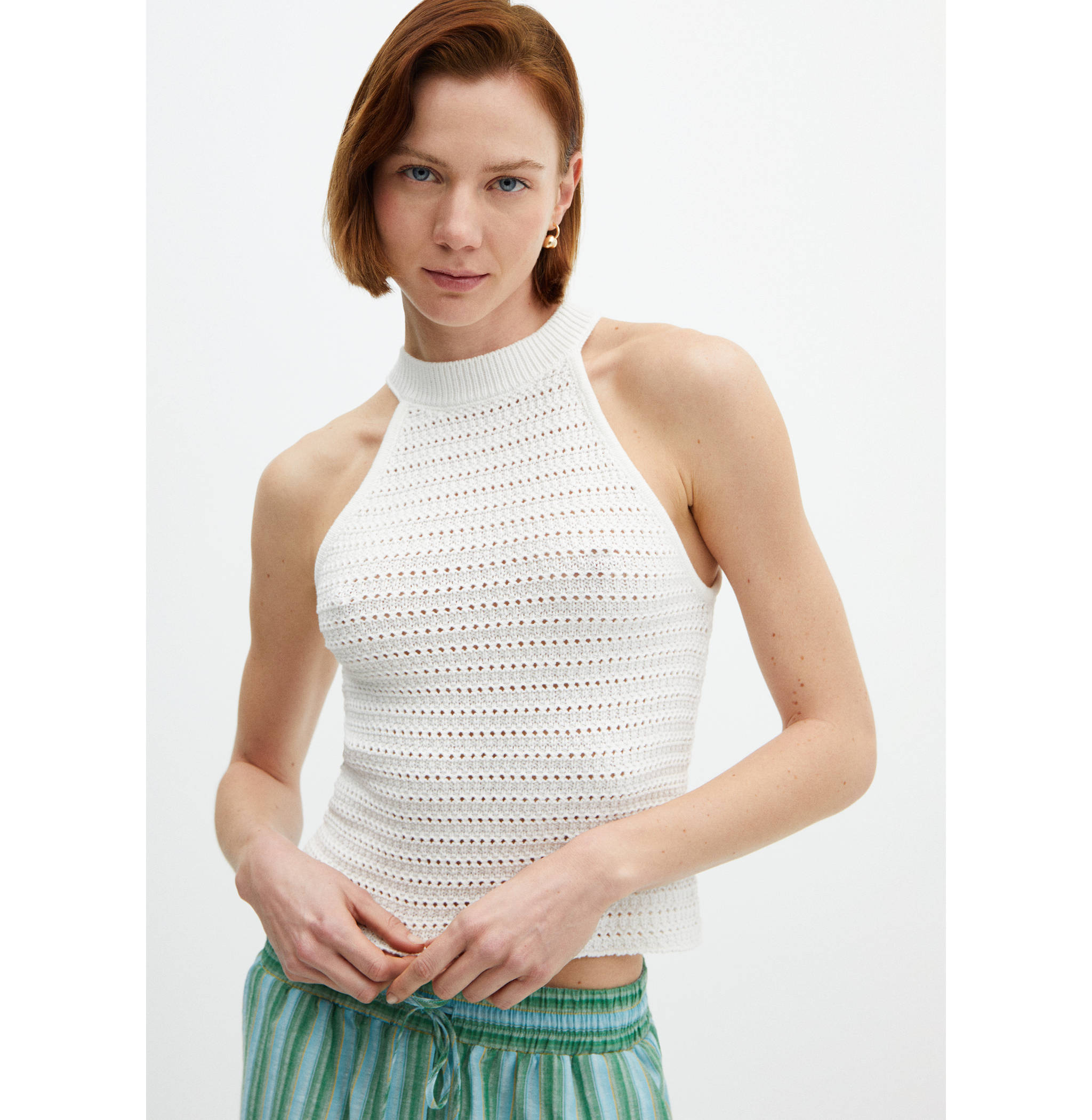 Knit top with lace accents - Medium plane