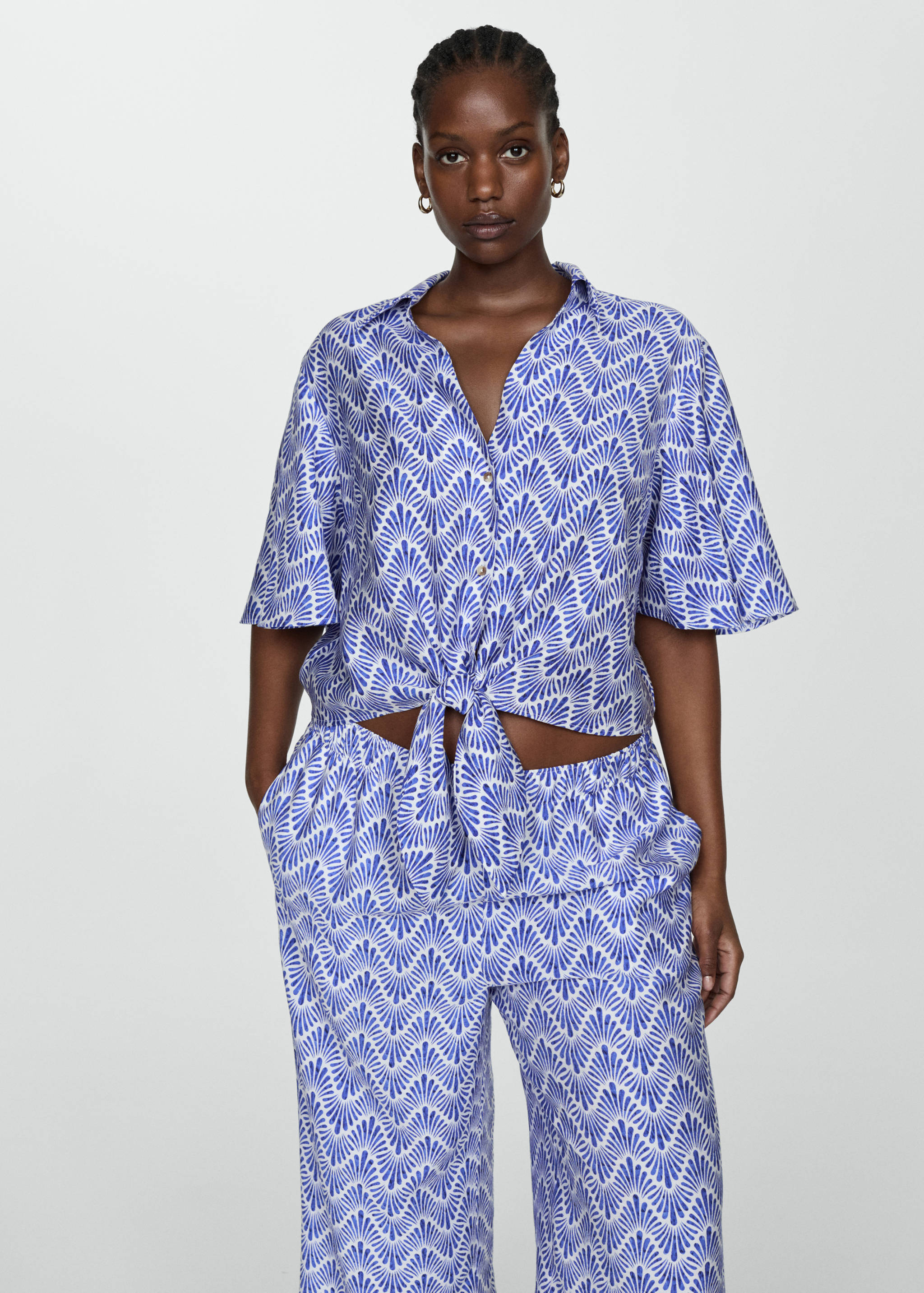 Printed straight trousers - Details of the article 5