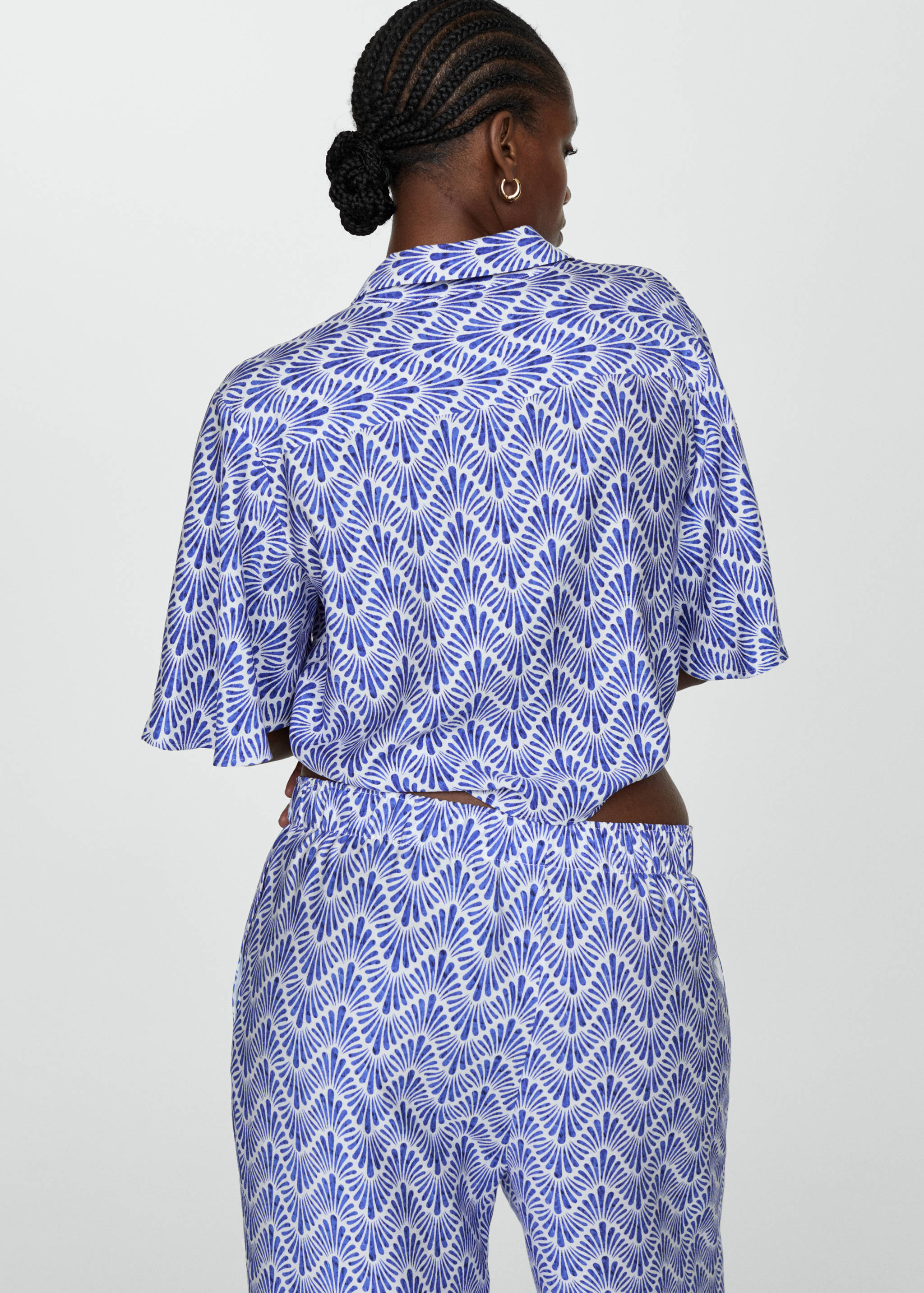 Printed straight trousers - Details of the article 4