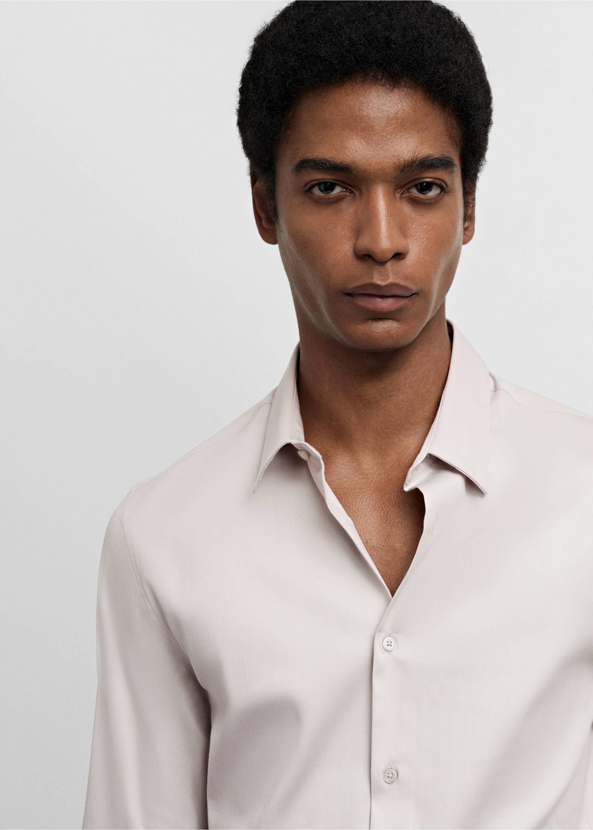 Костюмная рубашка super slim fit из поплина - Деталь изделия 1, Пастельный светло-серый. Ref: 67050268-00.
