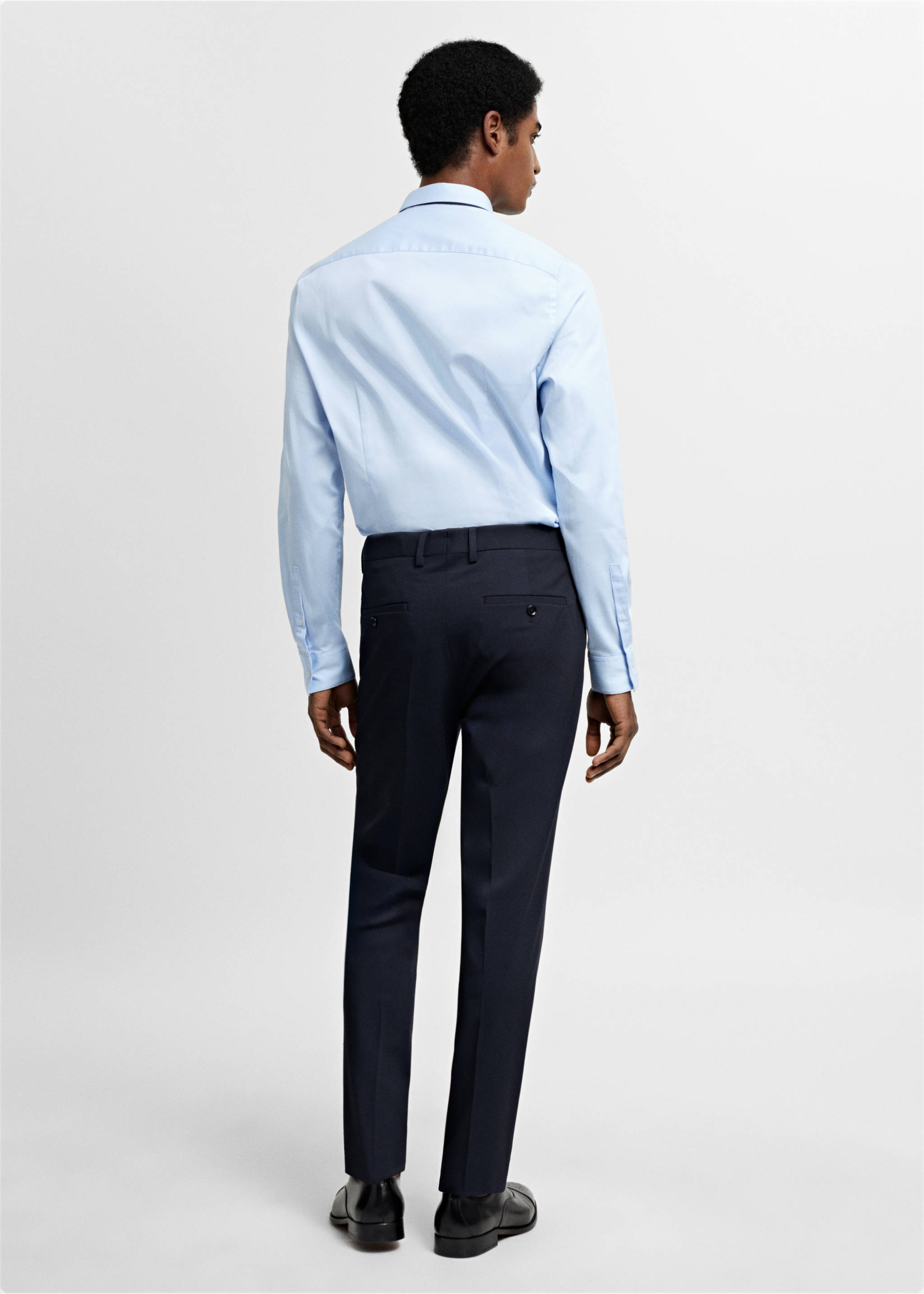Super slim-fit poplin suit shirt - Reverse of the article, Sky Blue. Ref: 67050268-00.