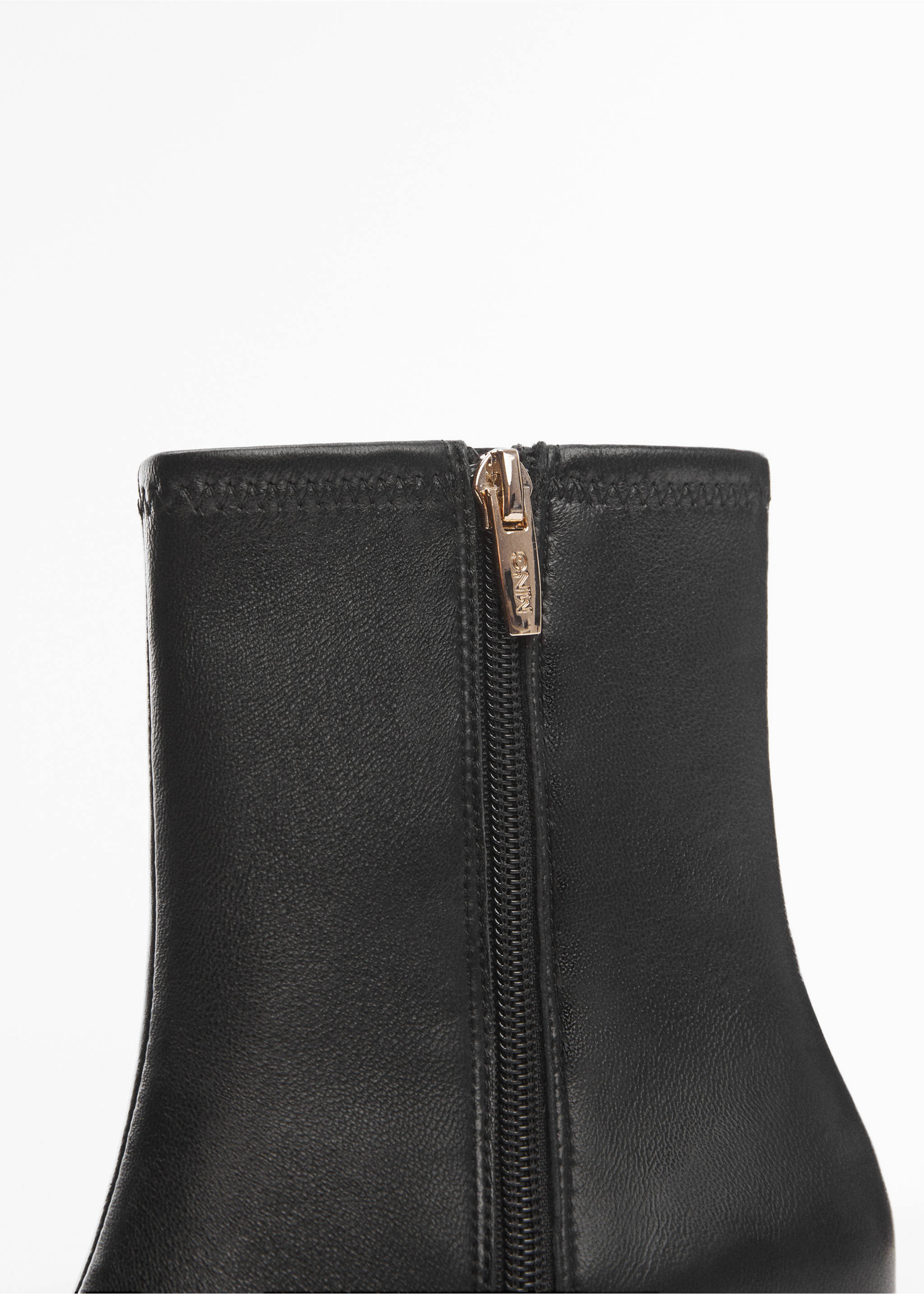 Кожаные ботильоны на каблуке Kitten heels - Деталь изделия 3, Черный. Ref: 67050277-00.