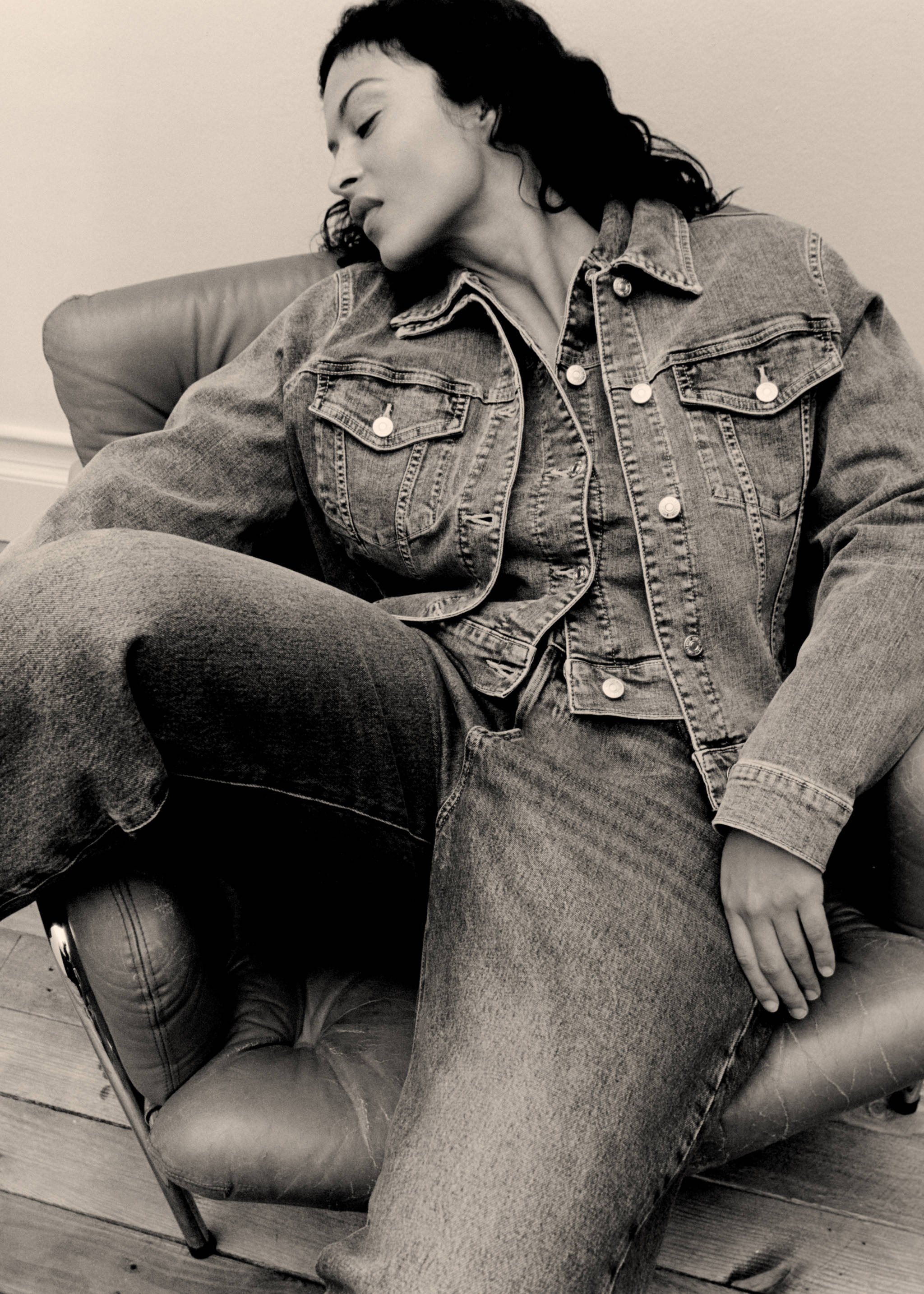 Pocketed denim jacket - Details of the article 9