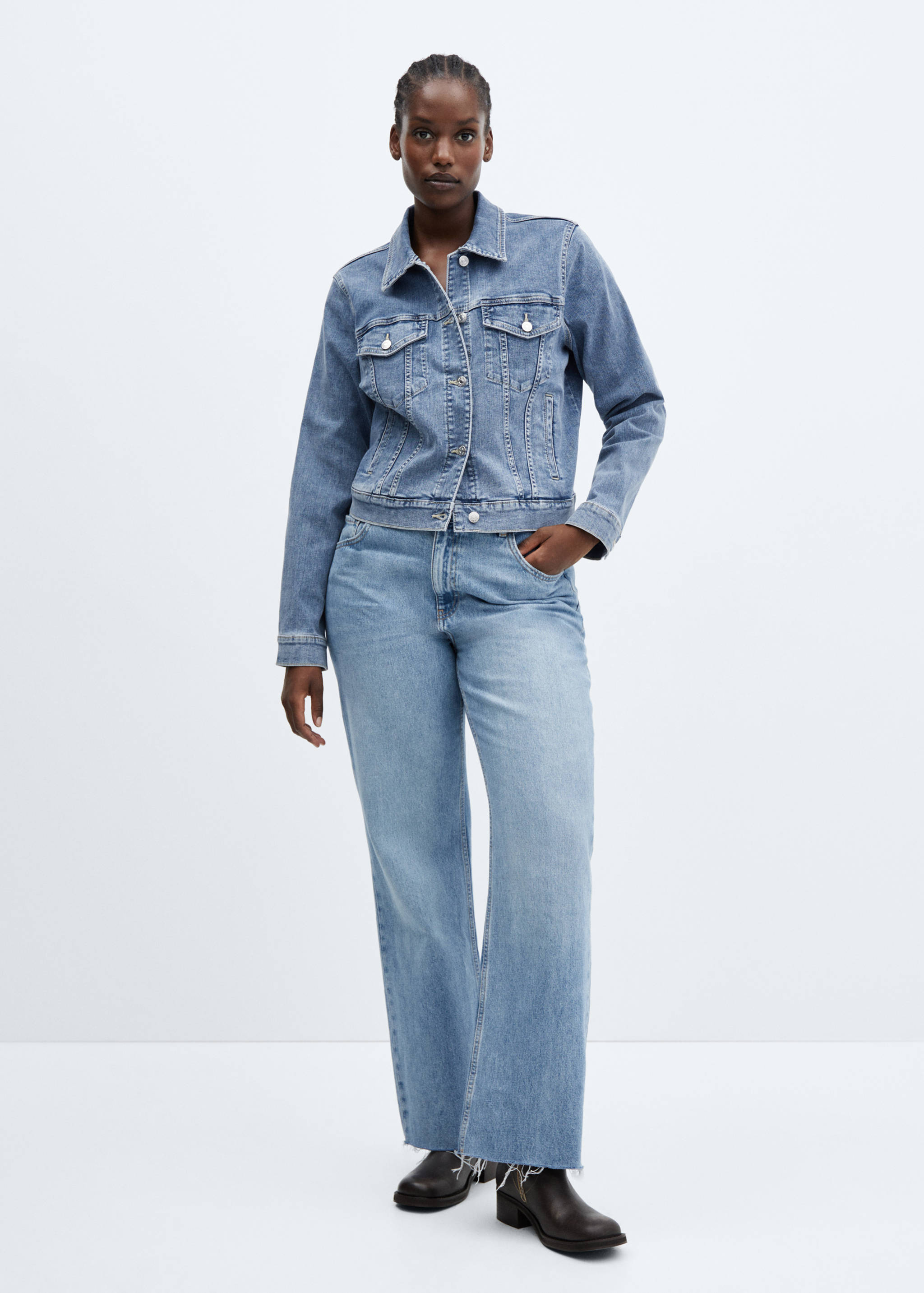 Pocketed denim jacket - Details of the article 3