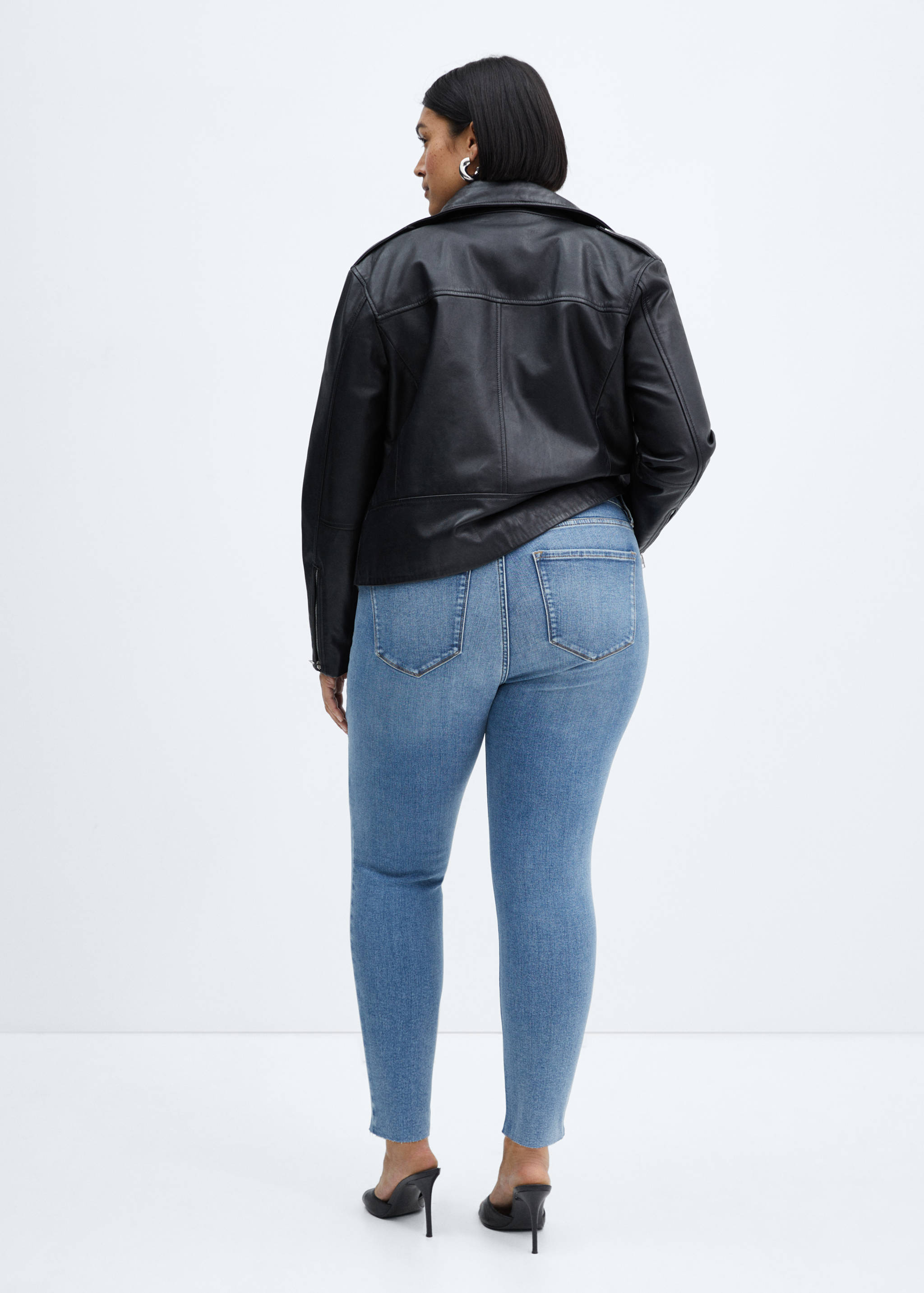 Укороченные джинсы-скинни - Деталь изделия 4