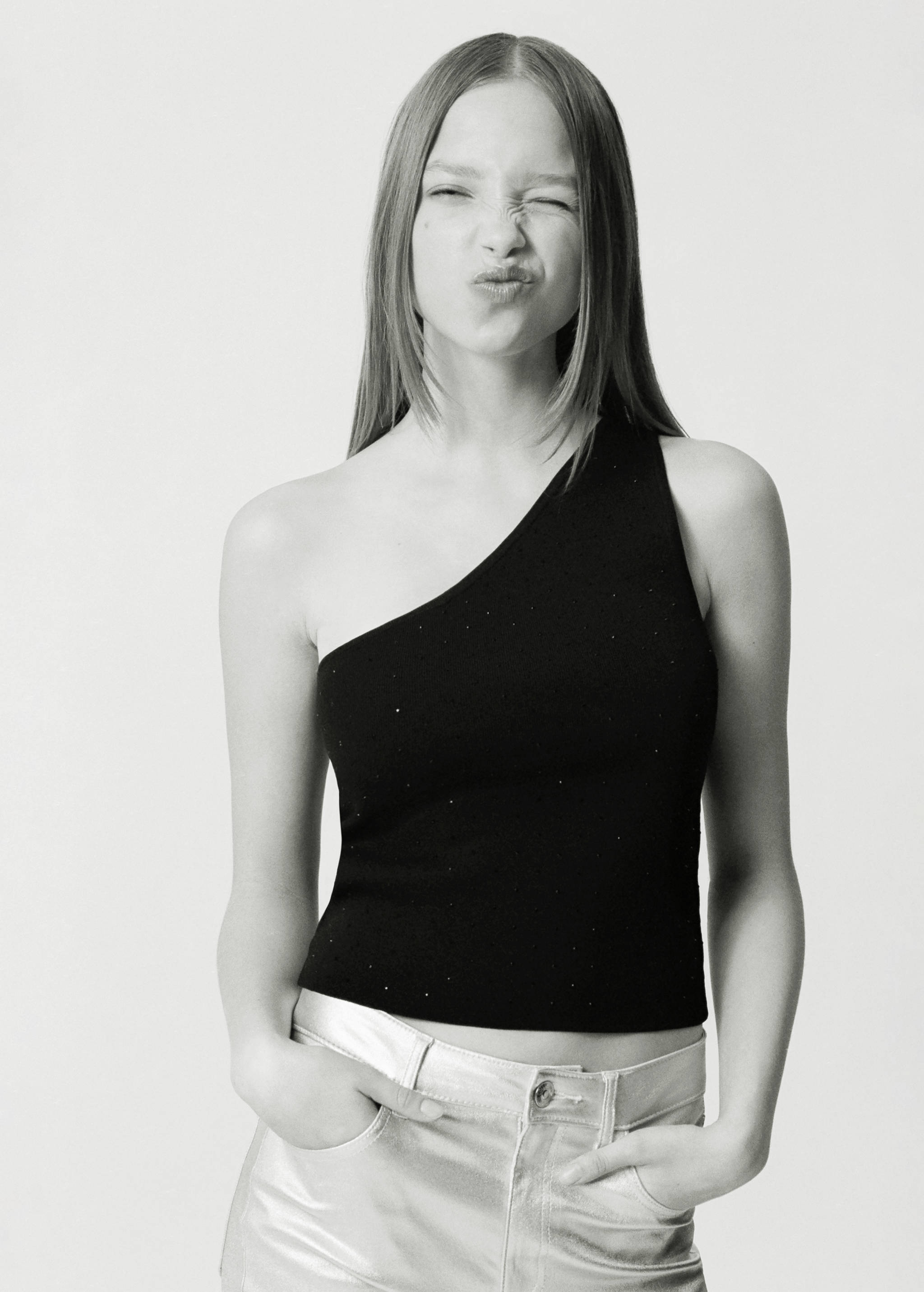 Asymmetrisches Crop-Top - Detail des Artikels 5