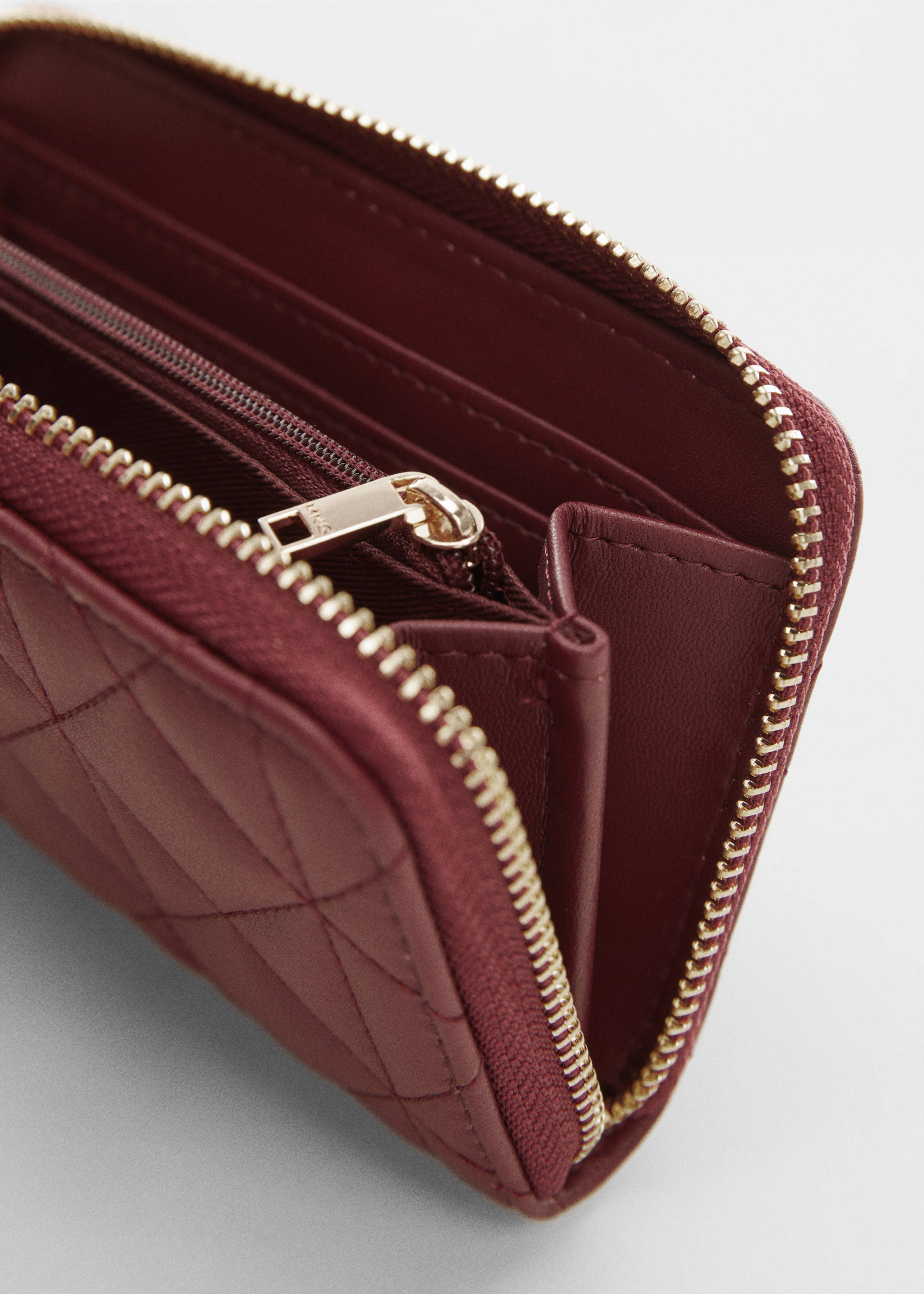 Padded logo wallet - Details of the article 1