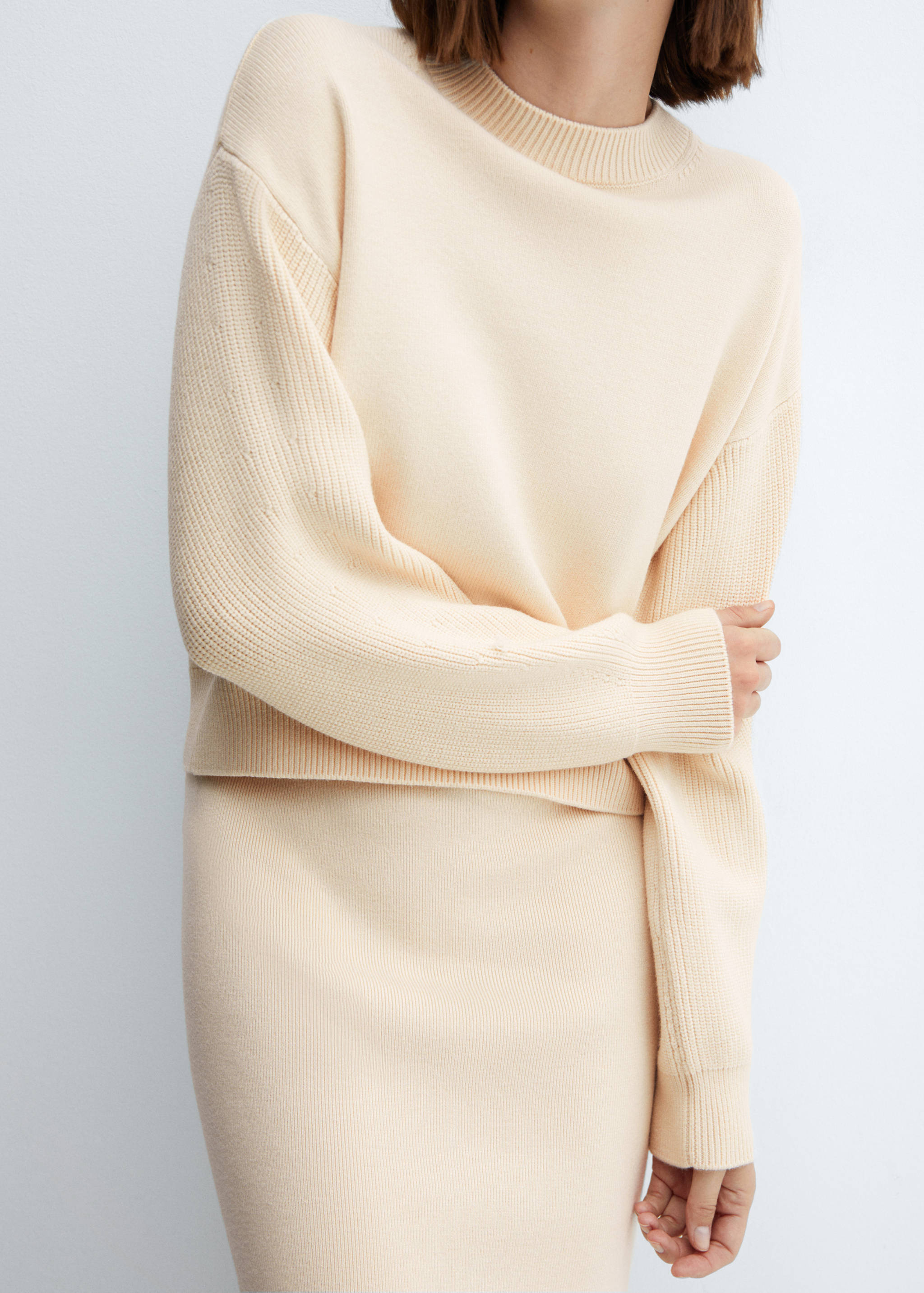 Round-neck knitted sweater - Details of the article 6