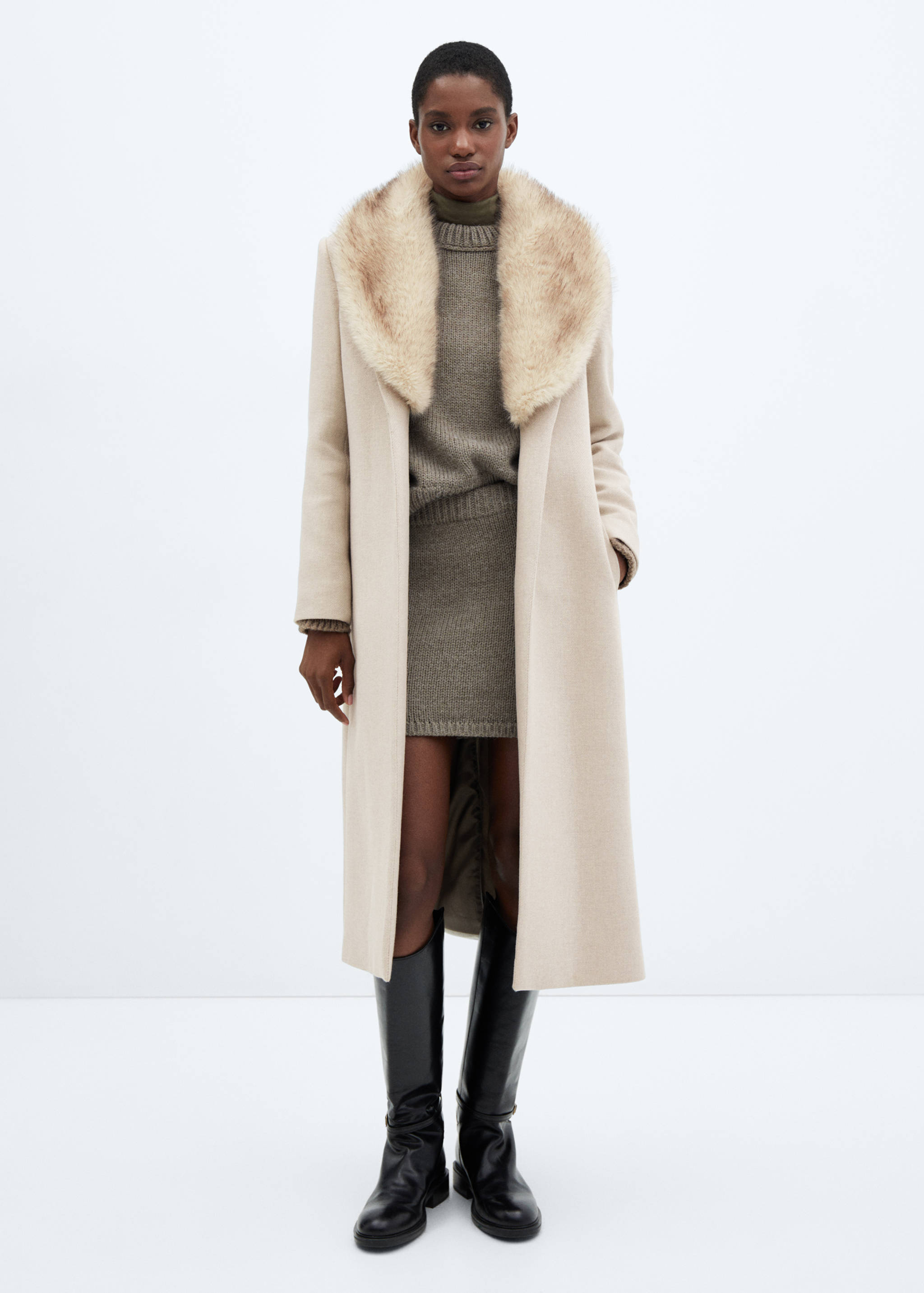 Manteco wool coat with detachable fur collar - General plane