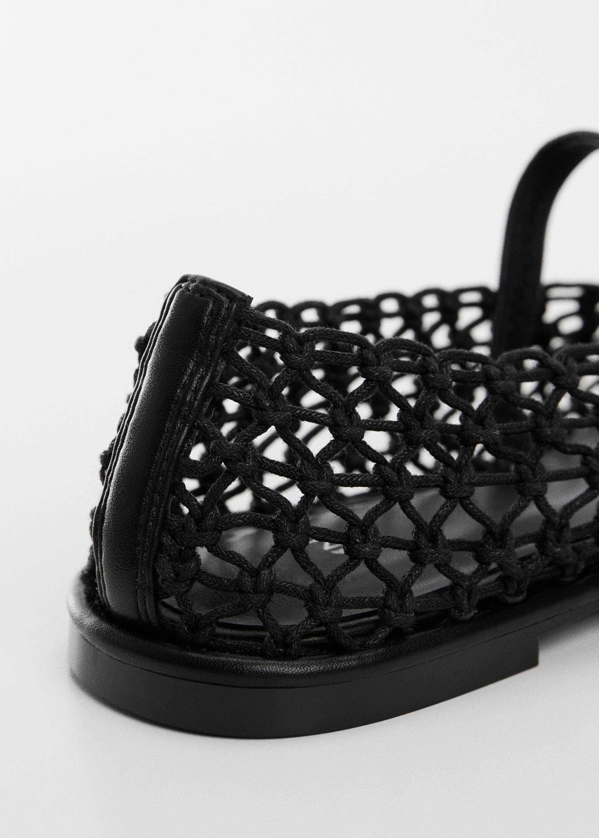 Ballet flats with mesh strap - Details of the article 2