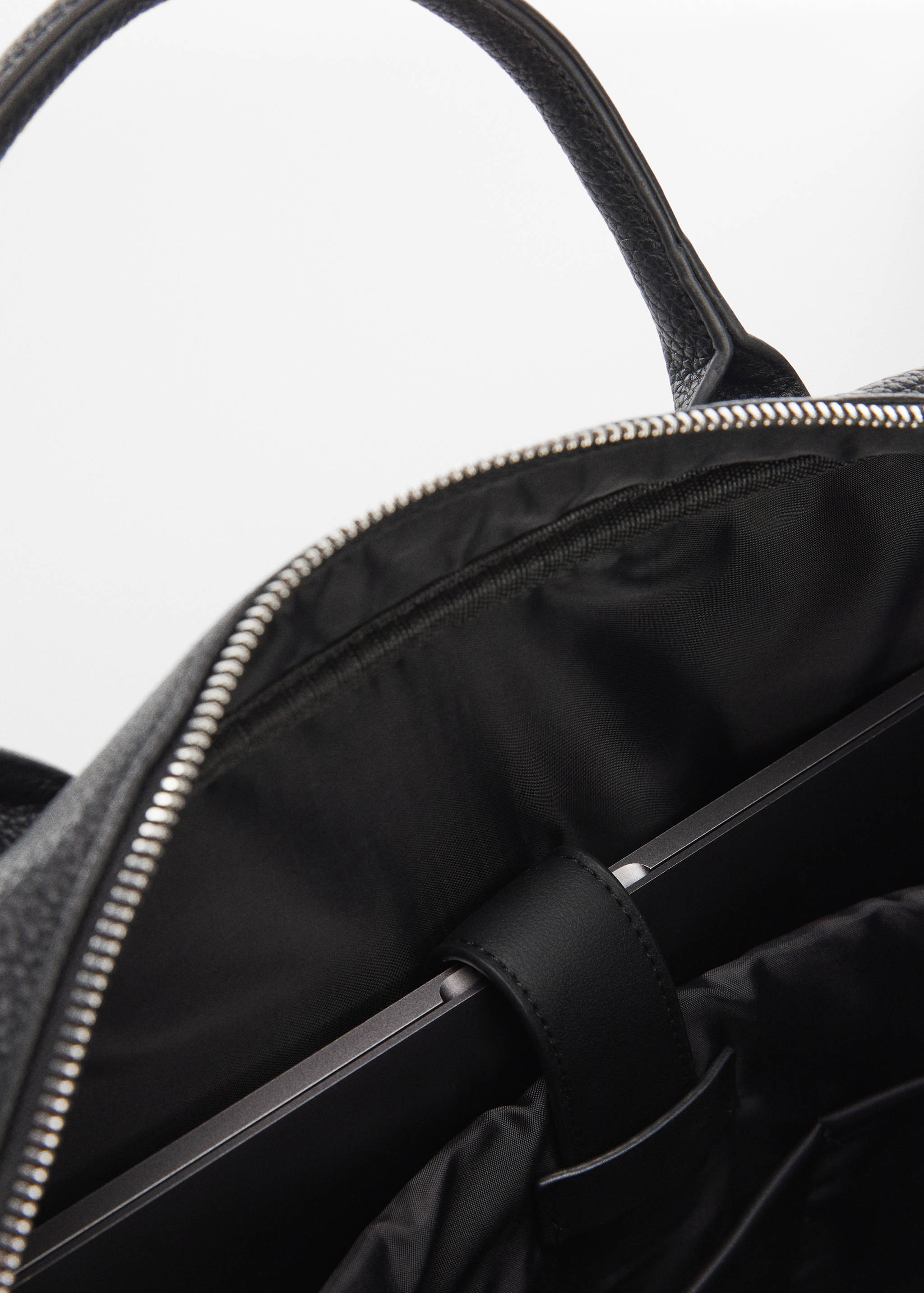 Faux-leather briefcase - Details of the article 2
