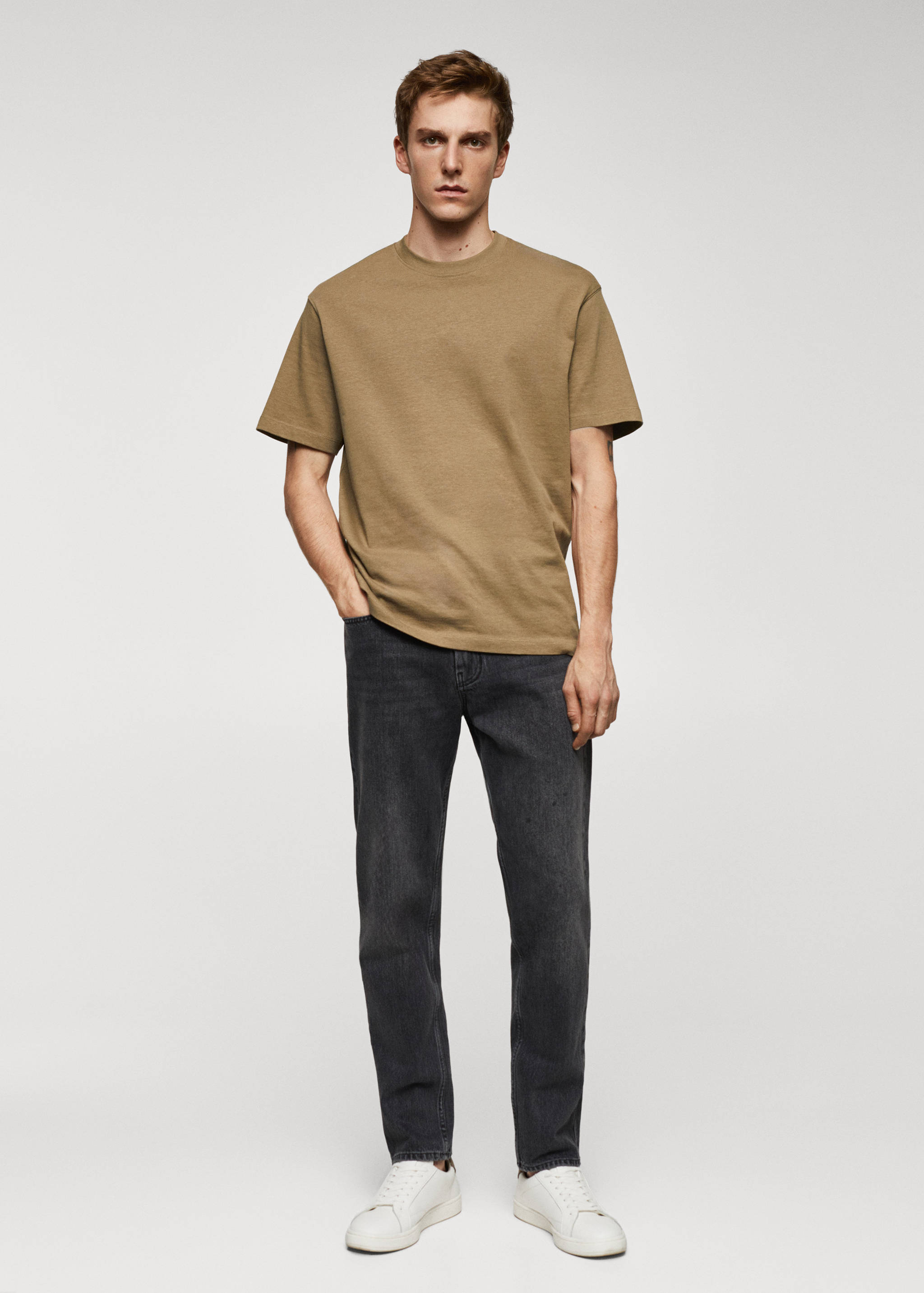 Basic 100% cotton relaxed-fit t-shirt - General plane