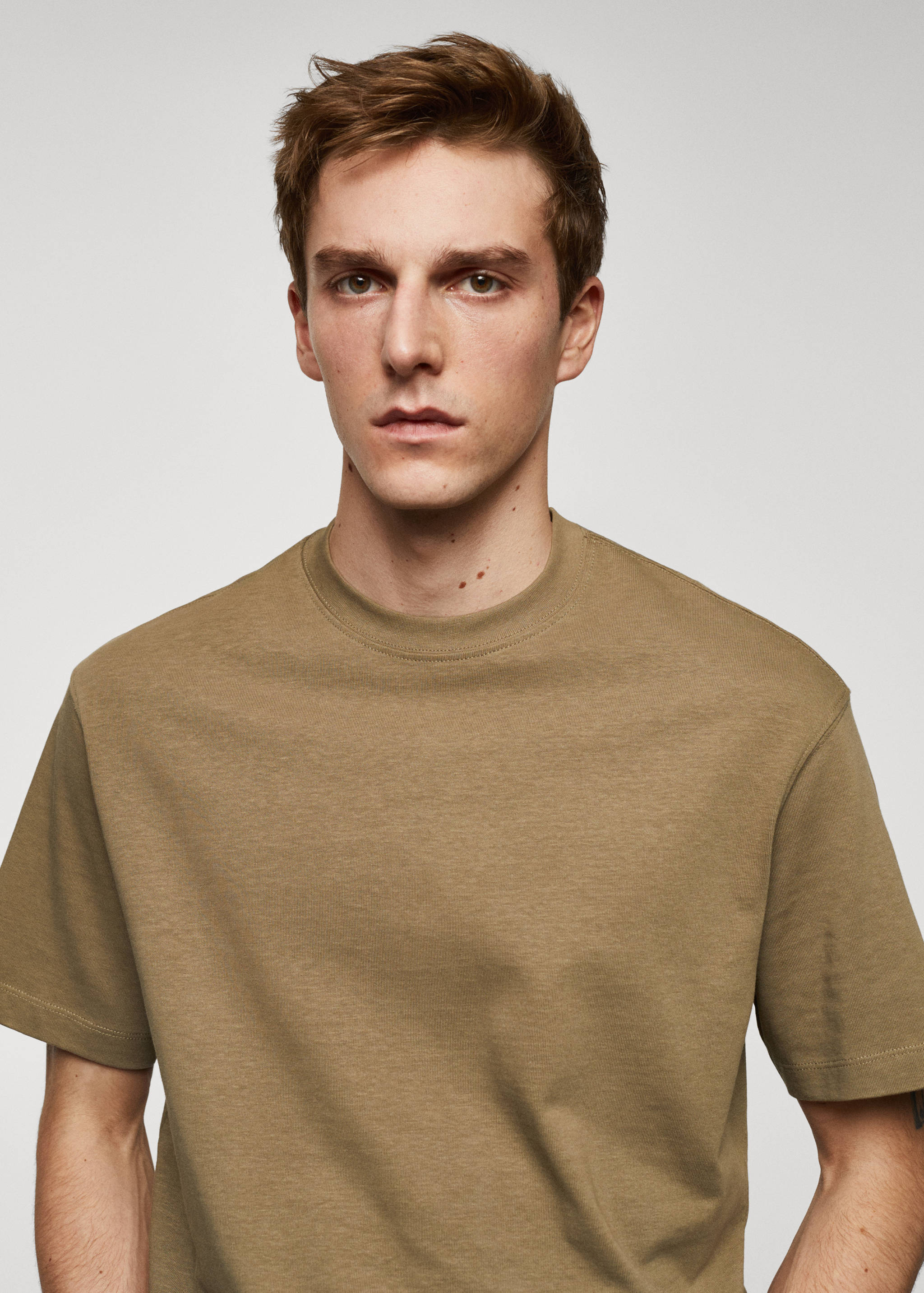 Basic 100% cotton relaxed-fit t-shirt - Details of the article 1