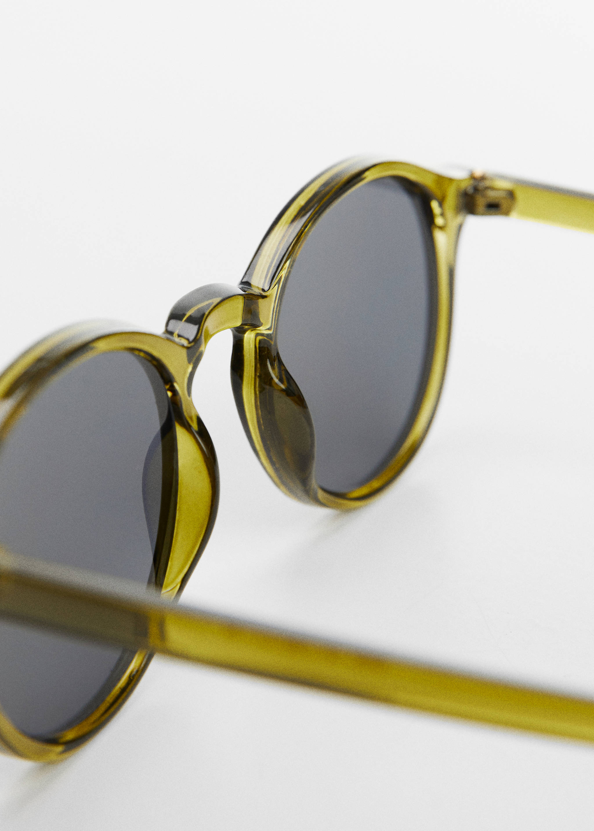 Rounded frame sunglasses - Details of the article 1