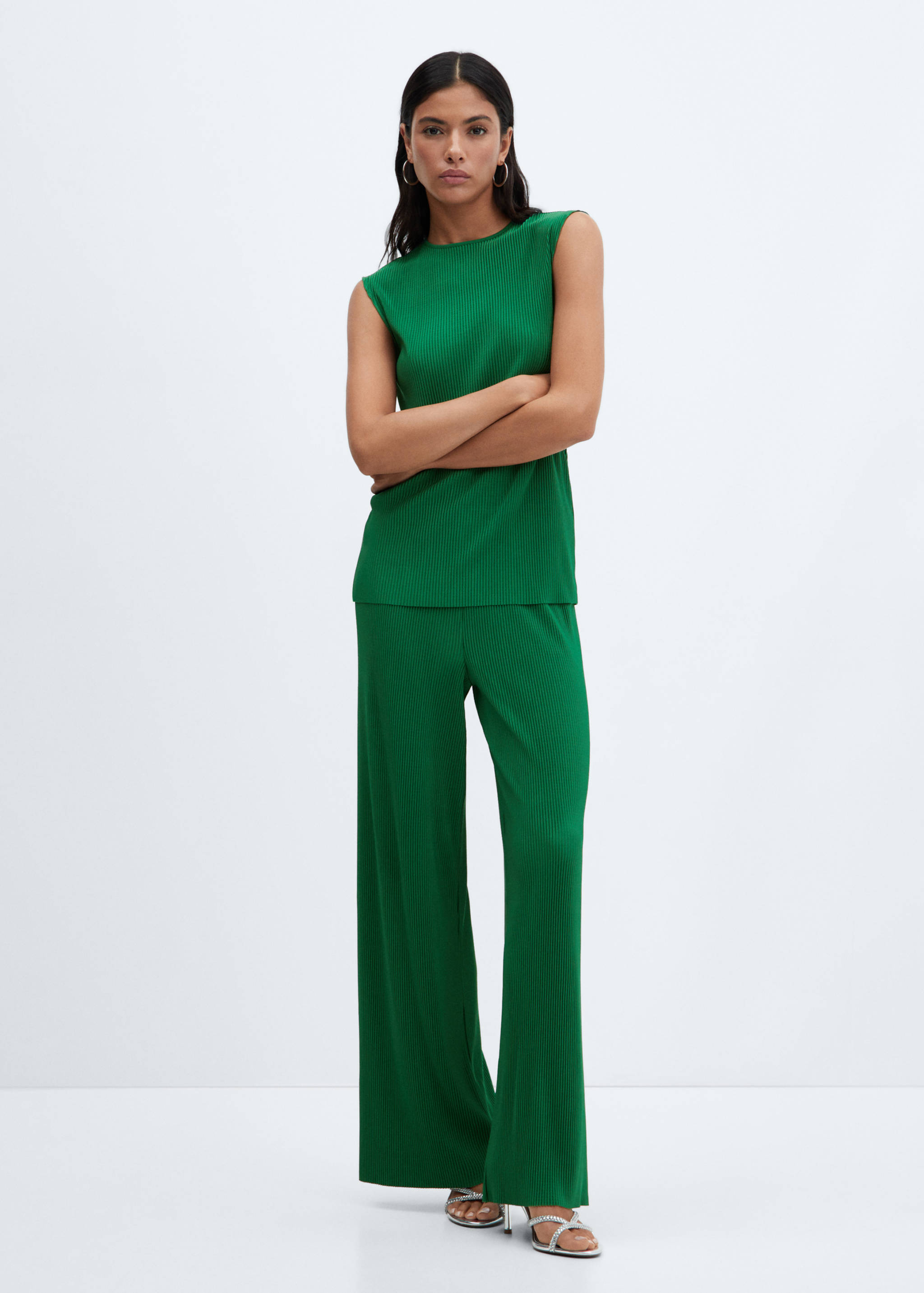 Pleated palazzo trousers - General plane
