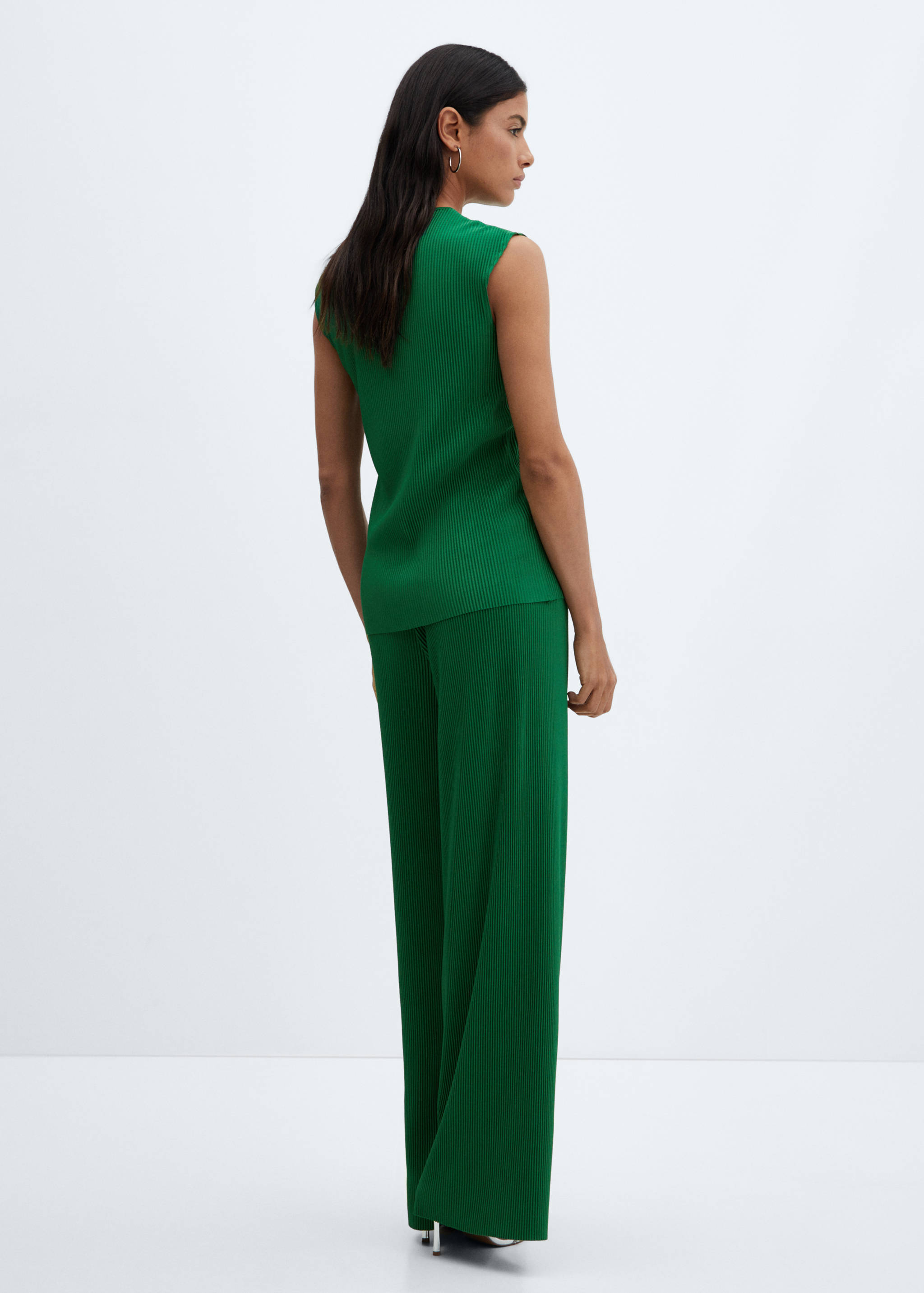 Pleated palazzo trousers - Reverse of the article