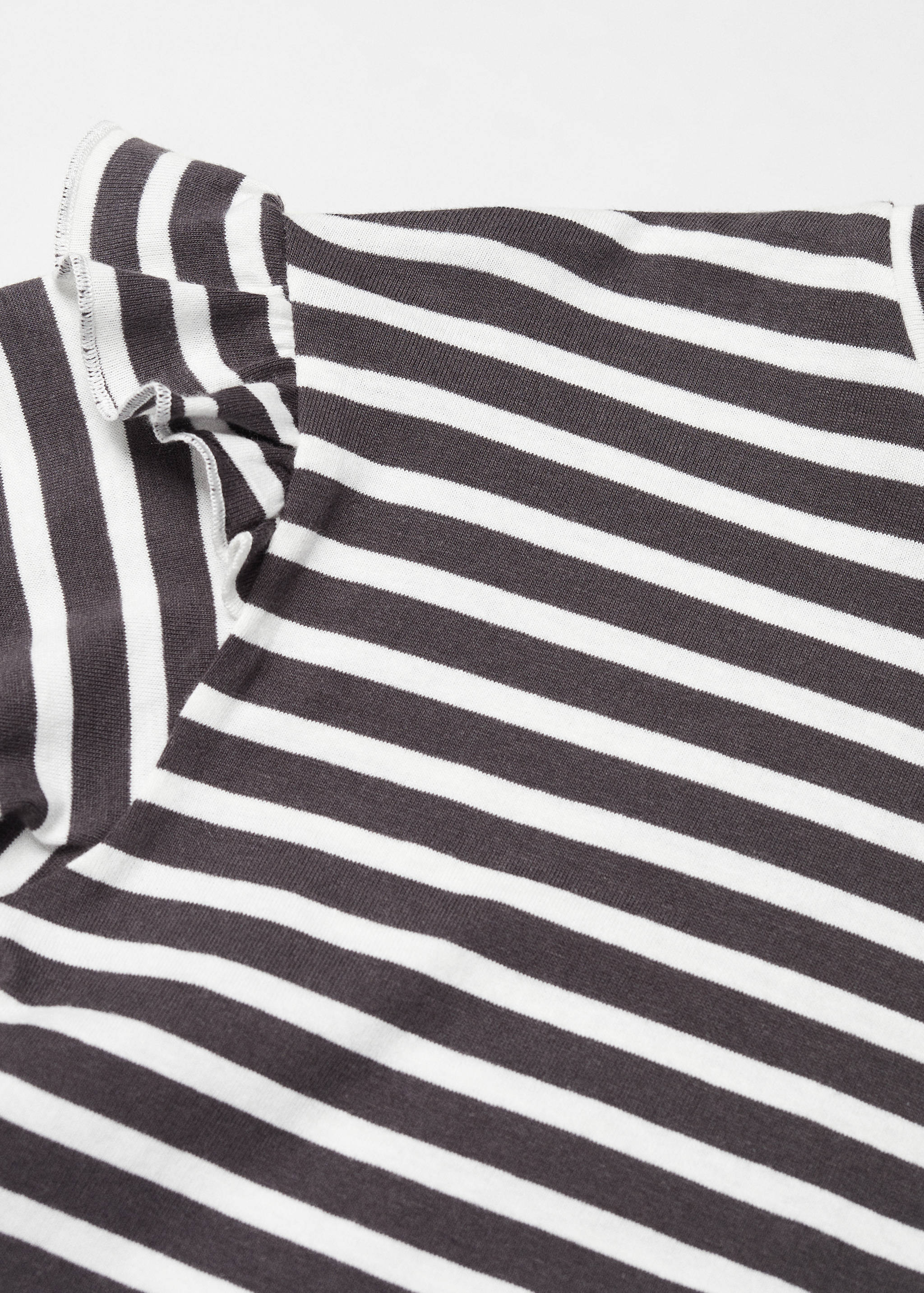 Striped ruffle sleeve t-shirt - Details of the article 8