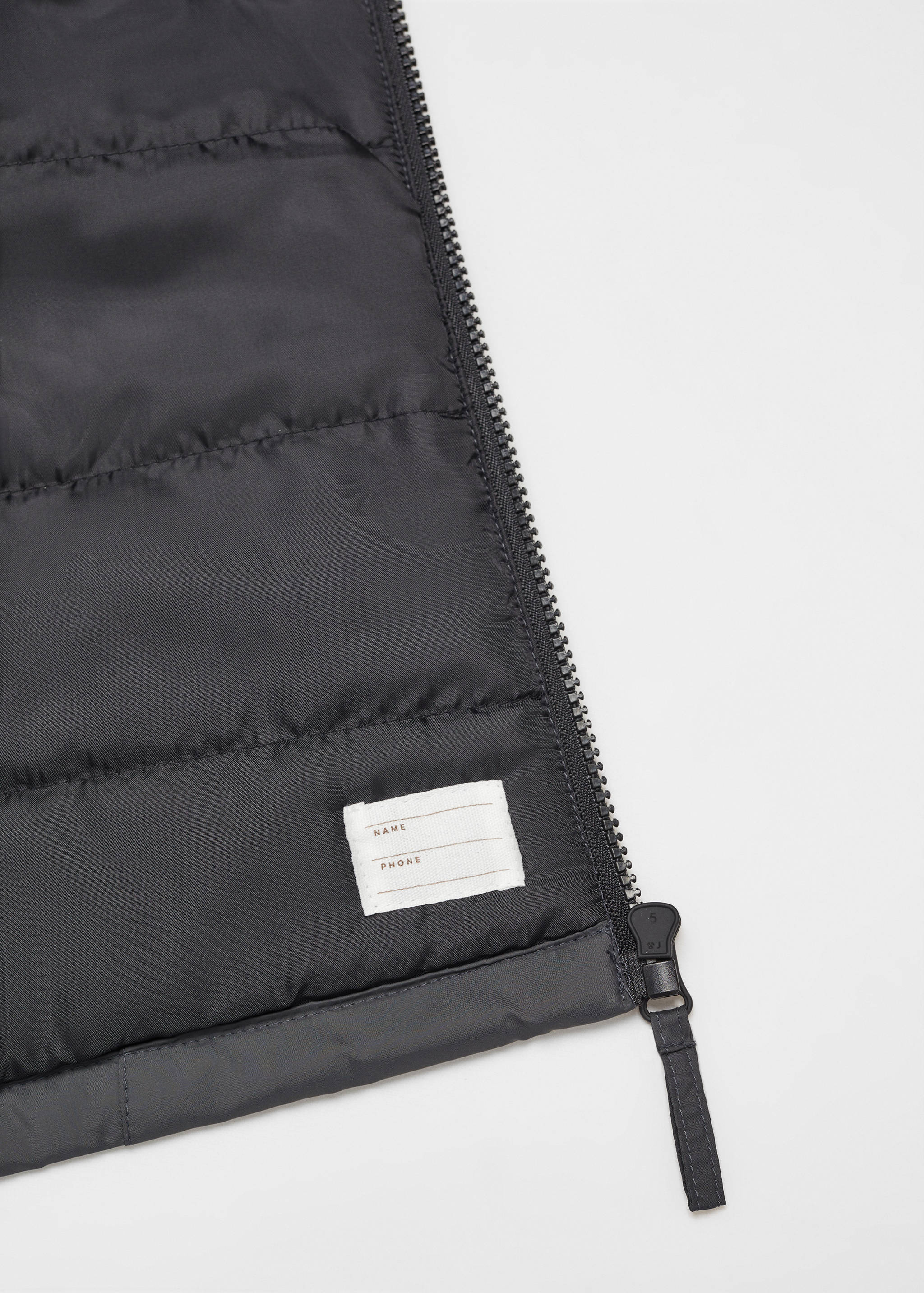 Anorak à capuche - Détail de l'article 8