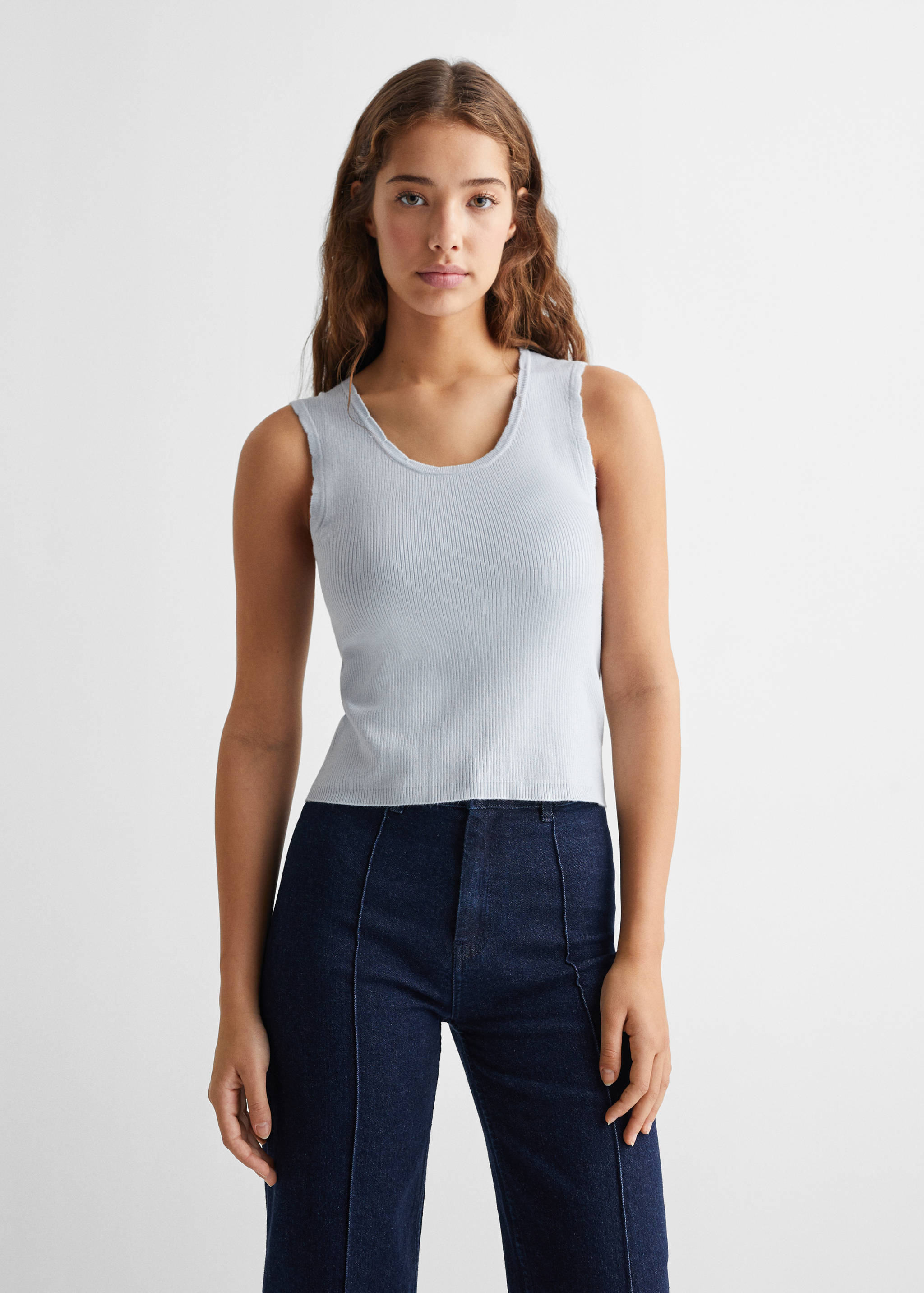 Strap top - Reverse of the article