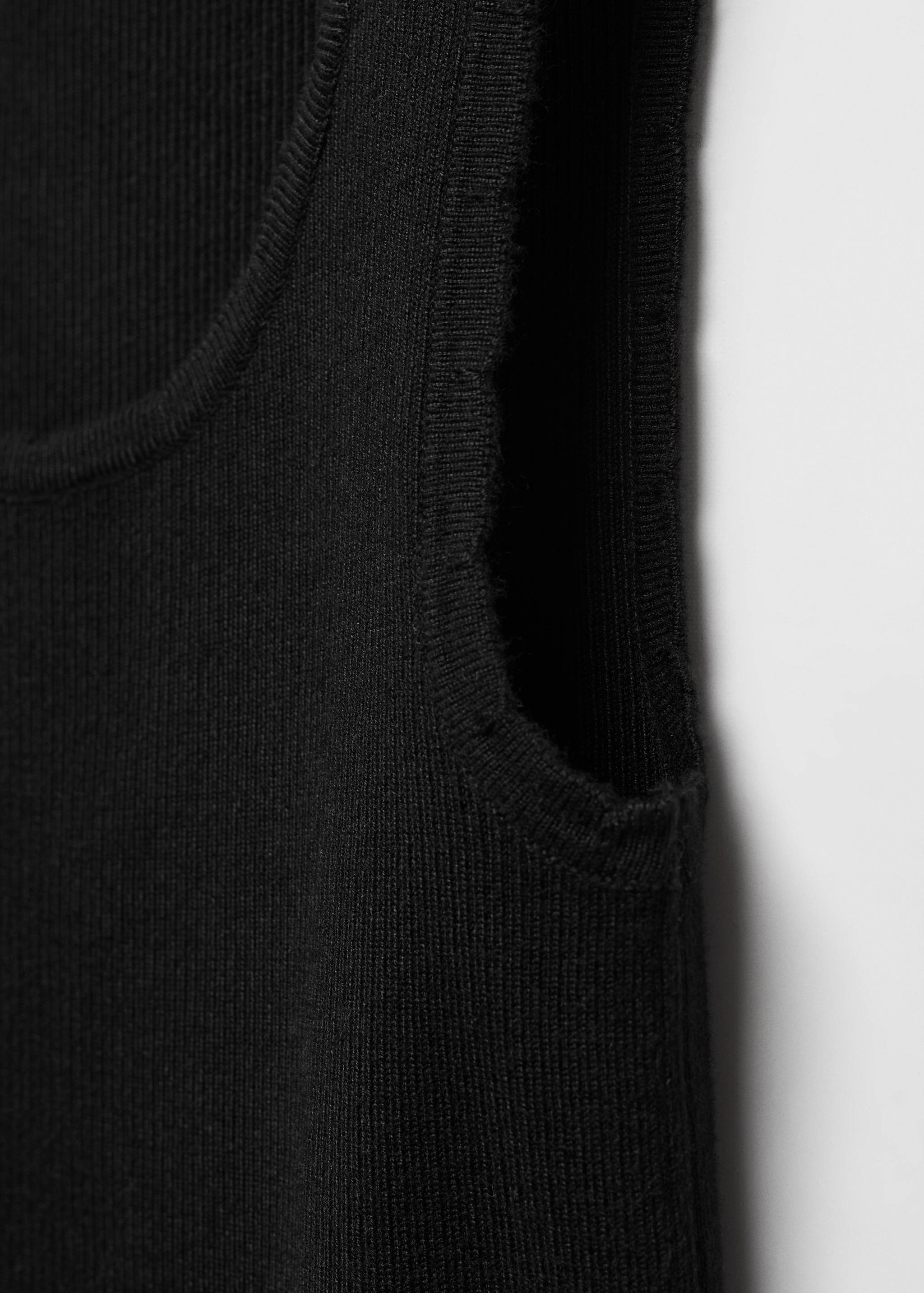 Strap top - Details of the article 8