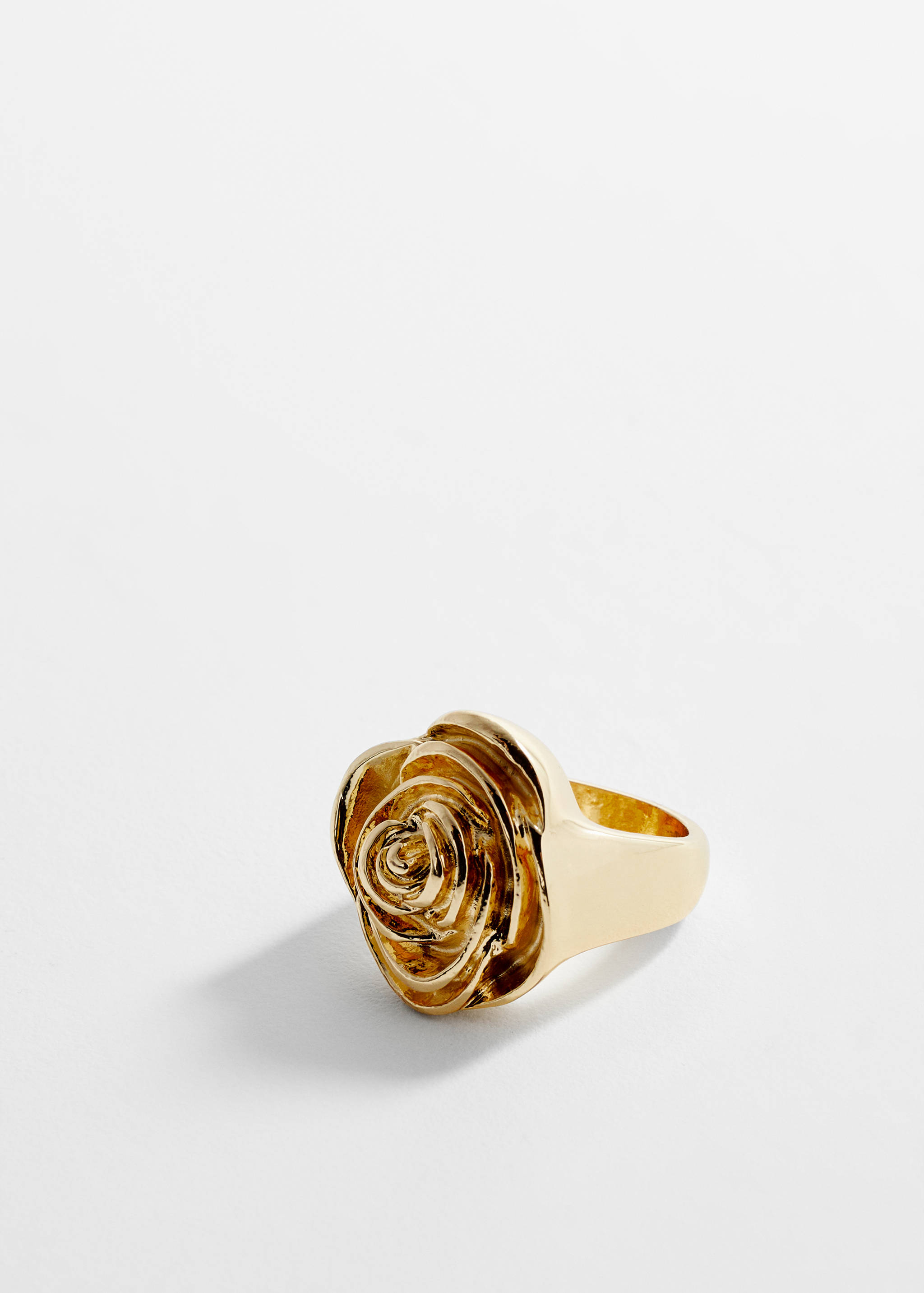 Embossed flower ring - Medium plane