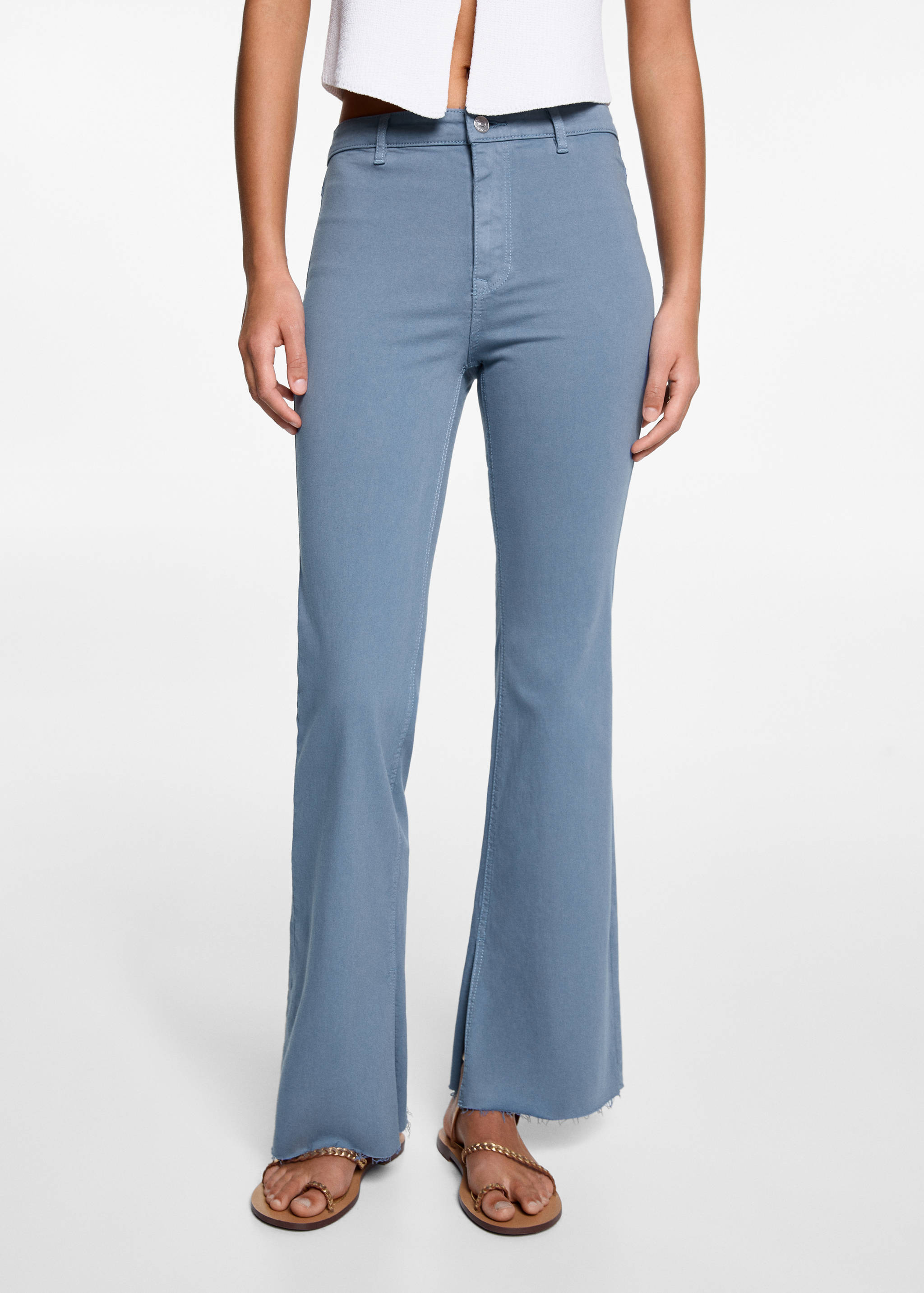 Flared Jeans mit Schlitz - Detail des Artikels 6