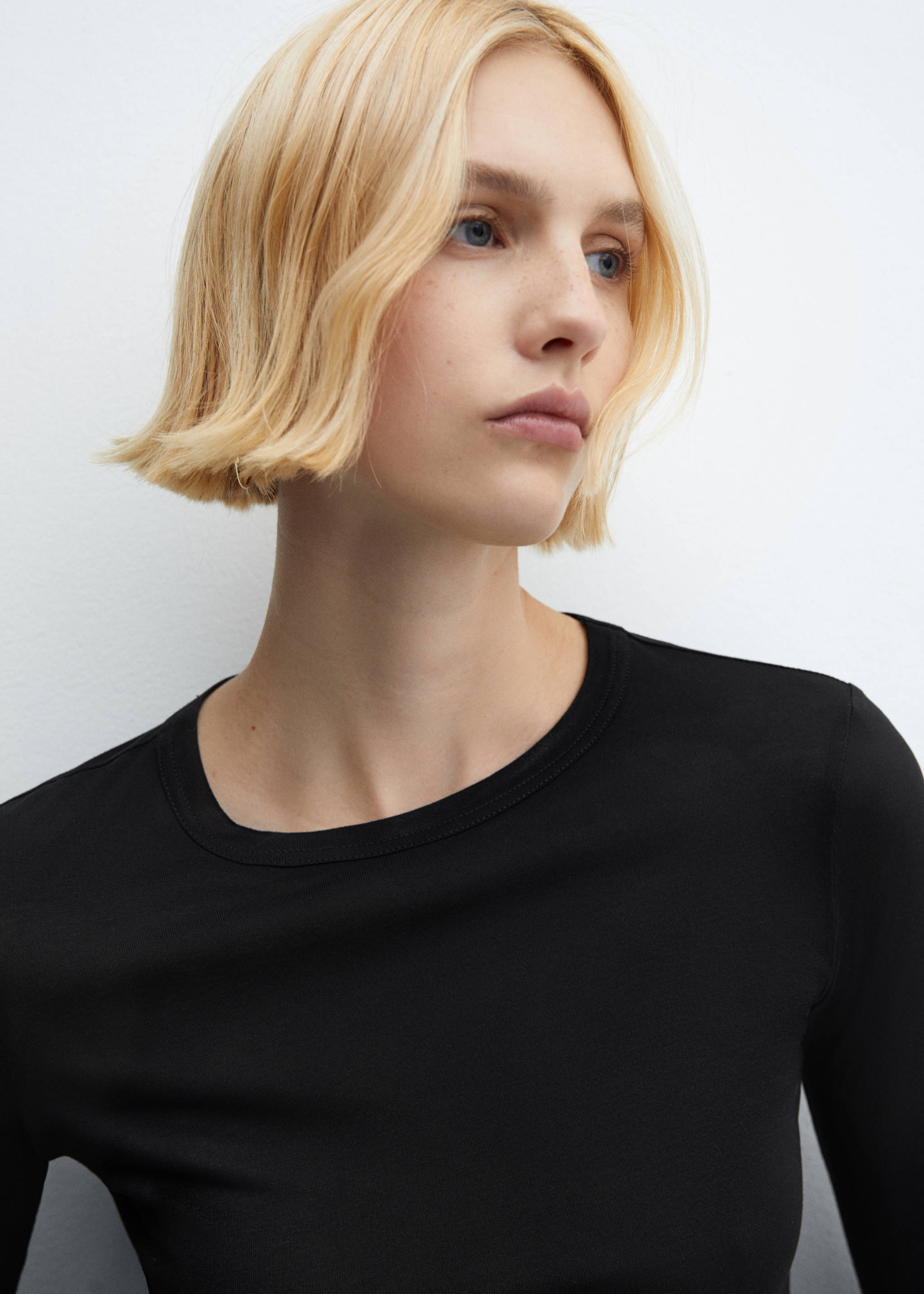 Camiseta manga larga cuello redondo - Detalle del artículo 1