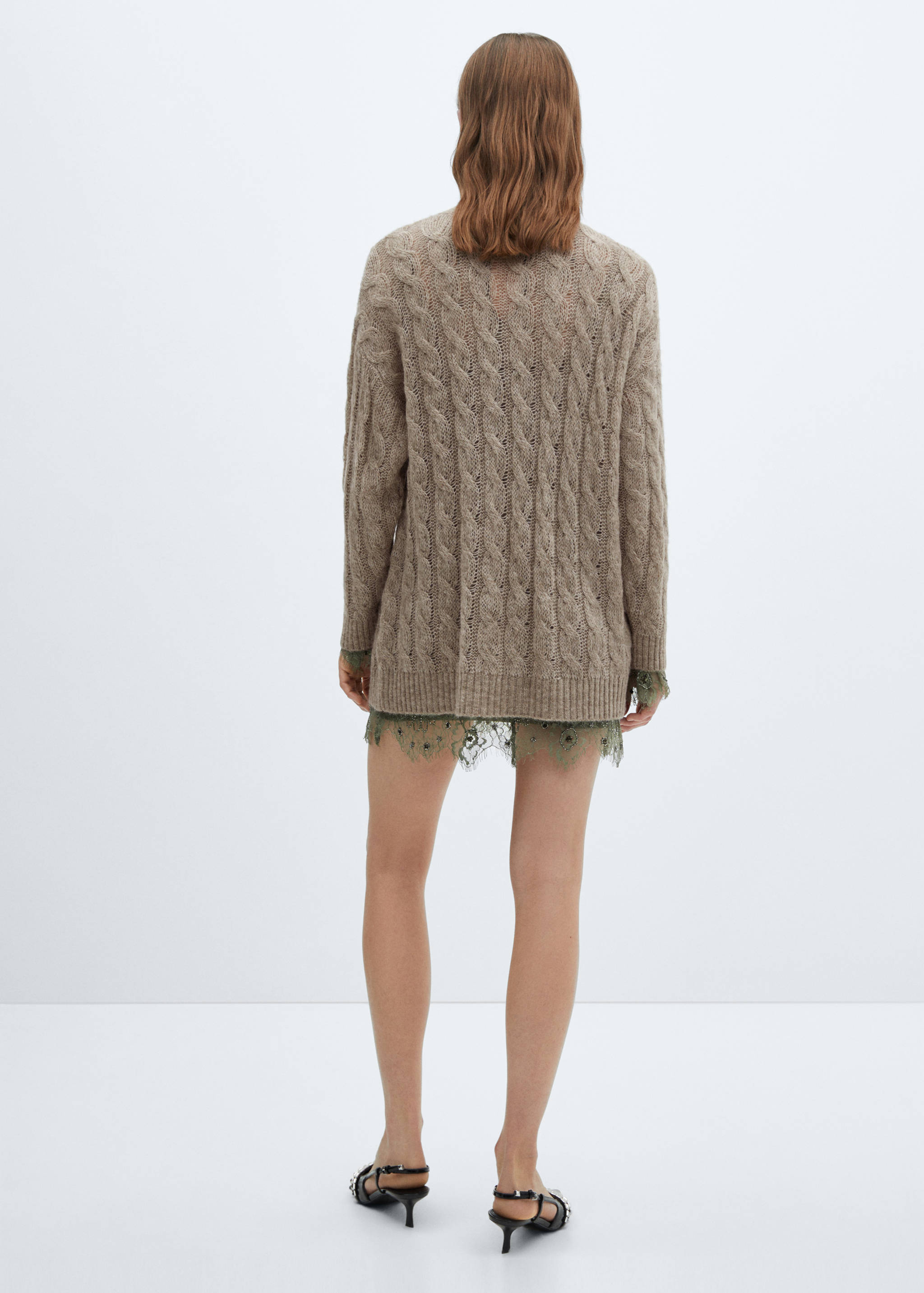 Pull long déchirures décoratives - Verso de l’article