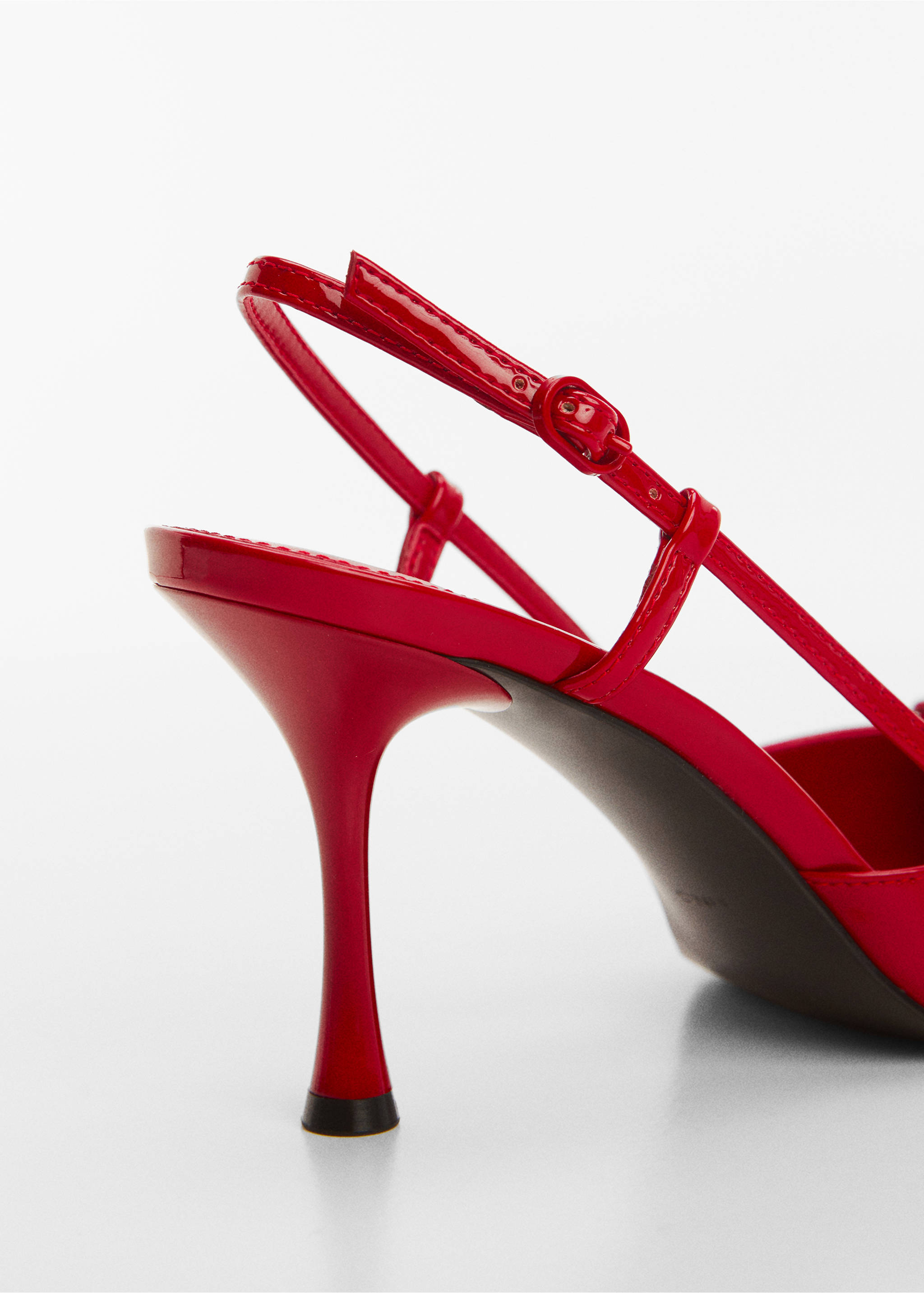 sling back heel shoes - Details of the article 2, Red. Ref: 67054447-00.
