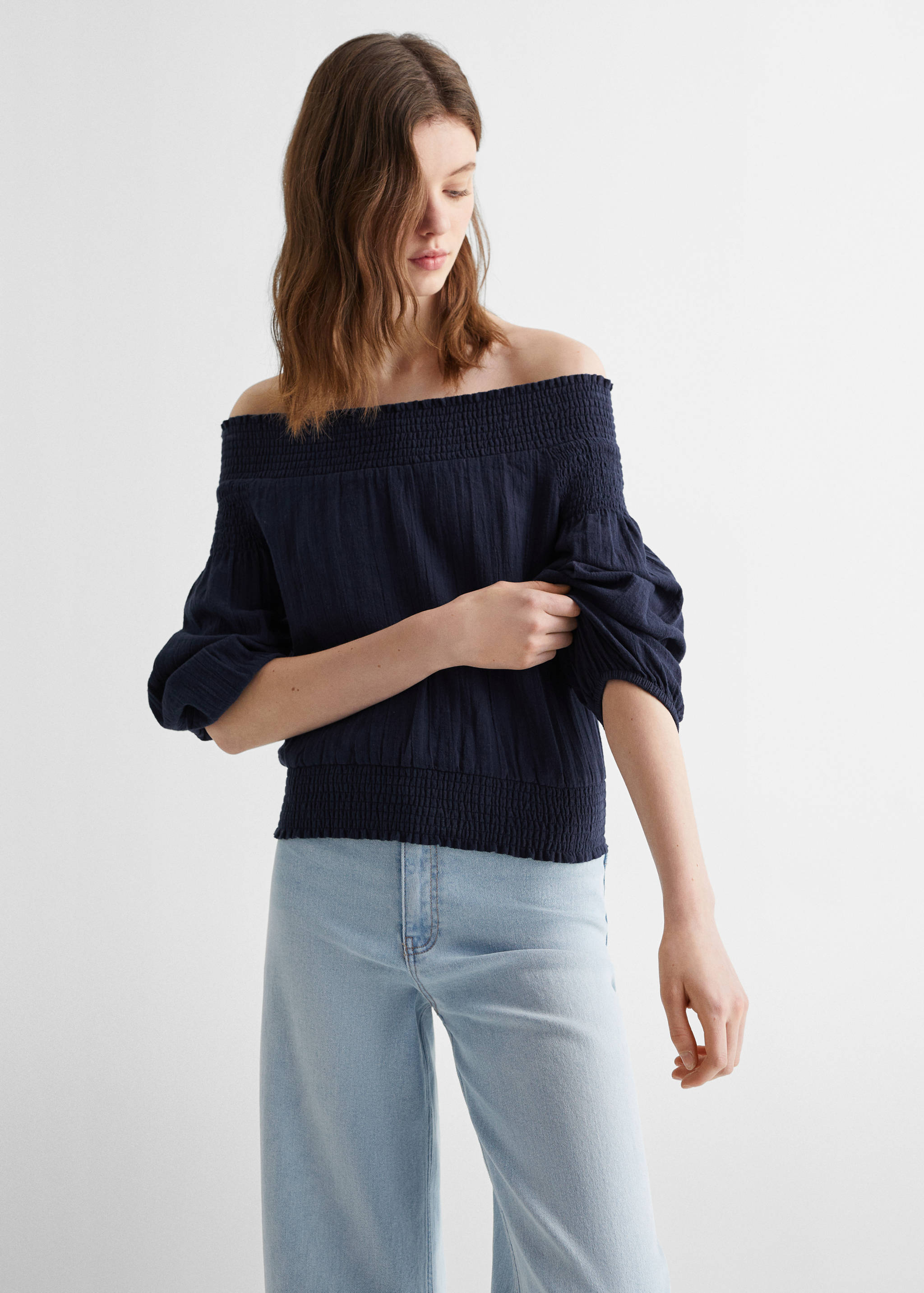 Off-shoulder blouse - Medium plane