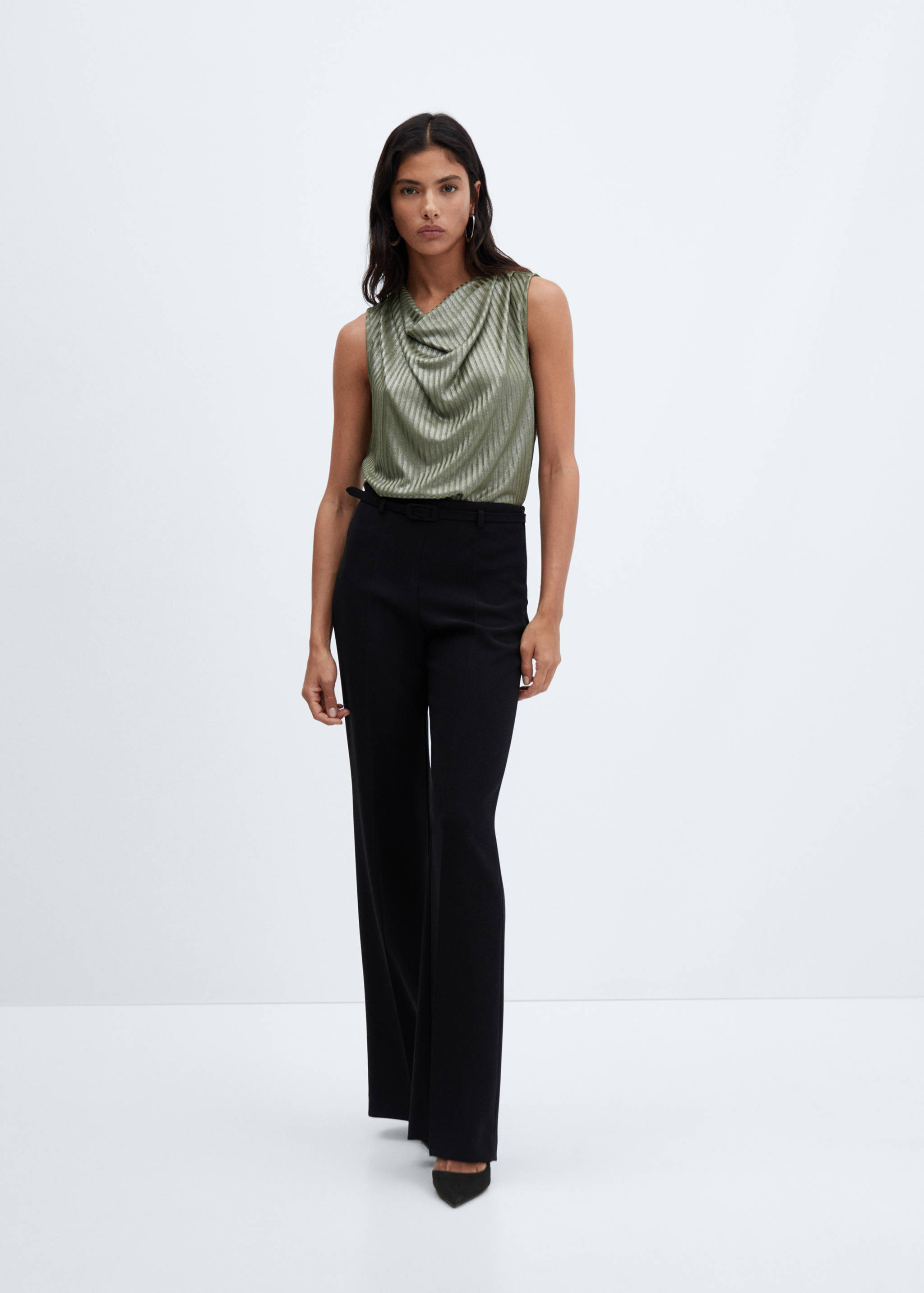 Draped neckline top - Details of the article 2