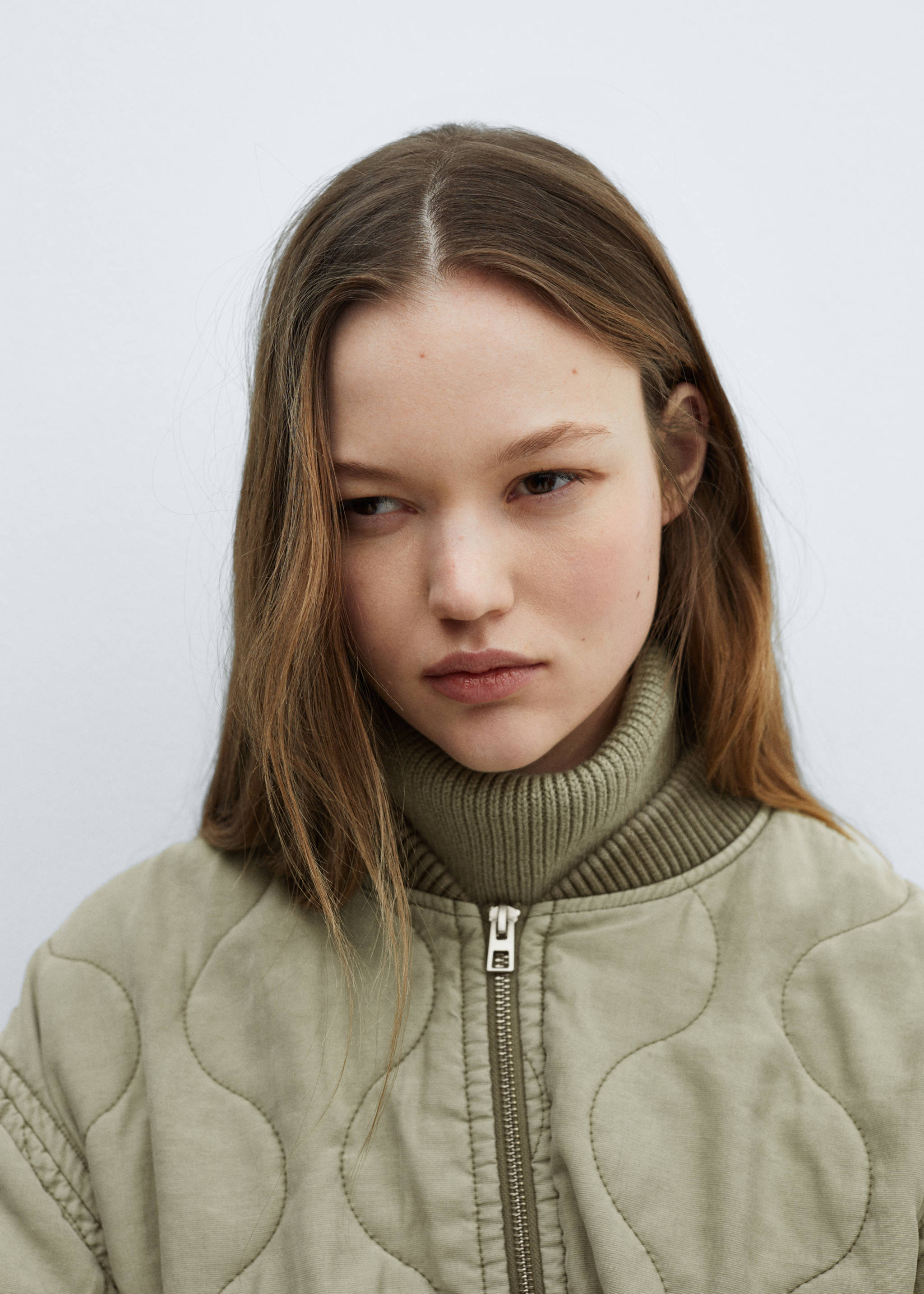 Quilted bomber jacket - Details of the article 1