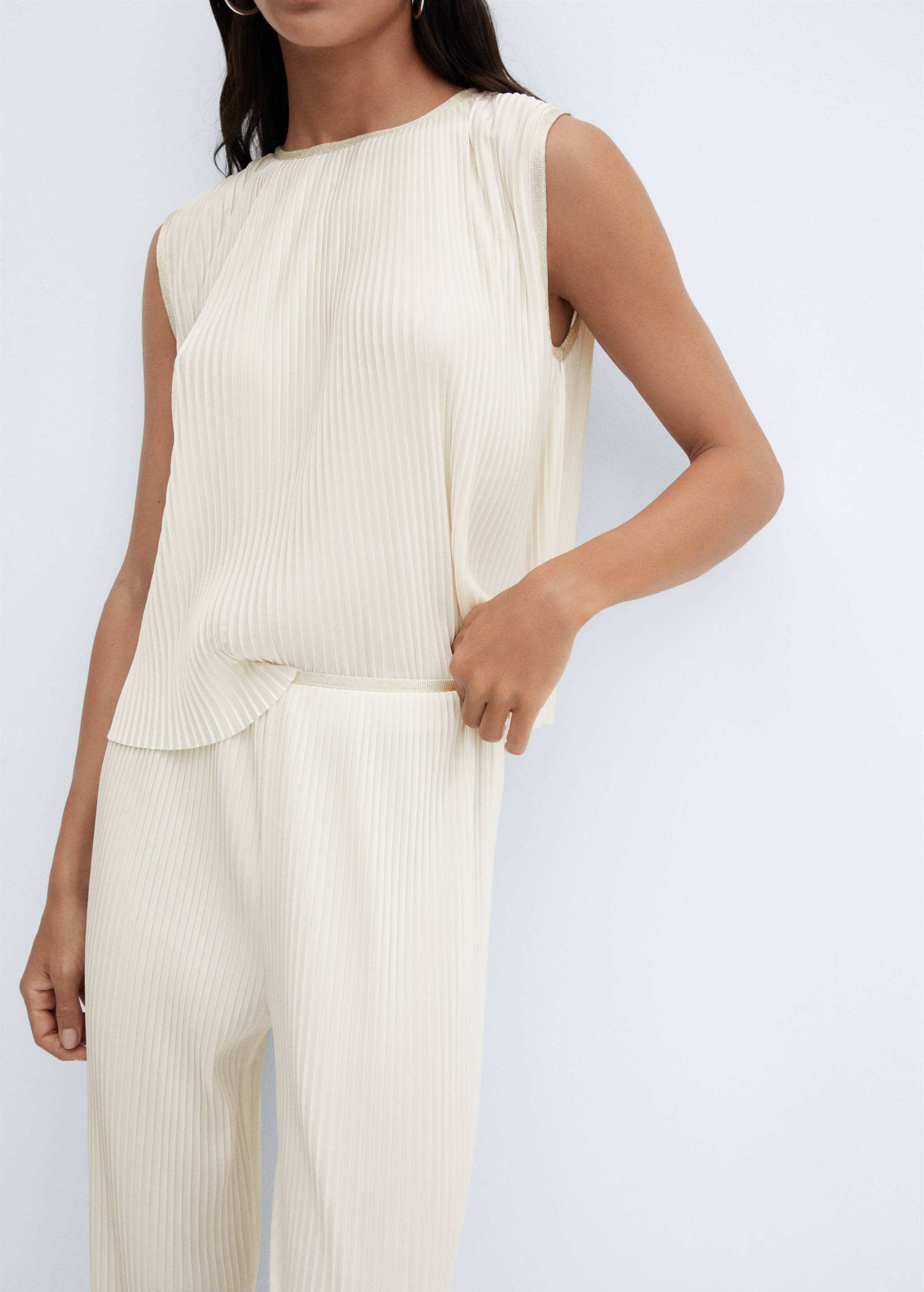 Pleated wide leg trousers - Details of the article 6