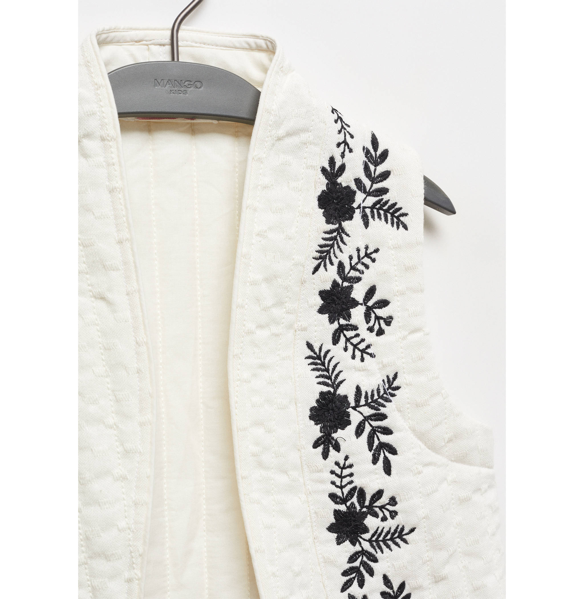 Floral-embroidered waistcoat - Details of the article 8