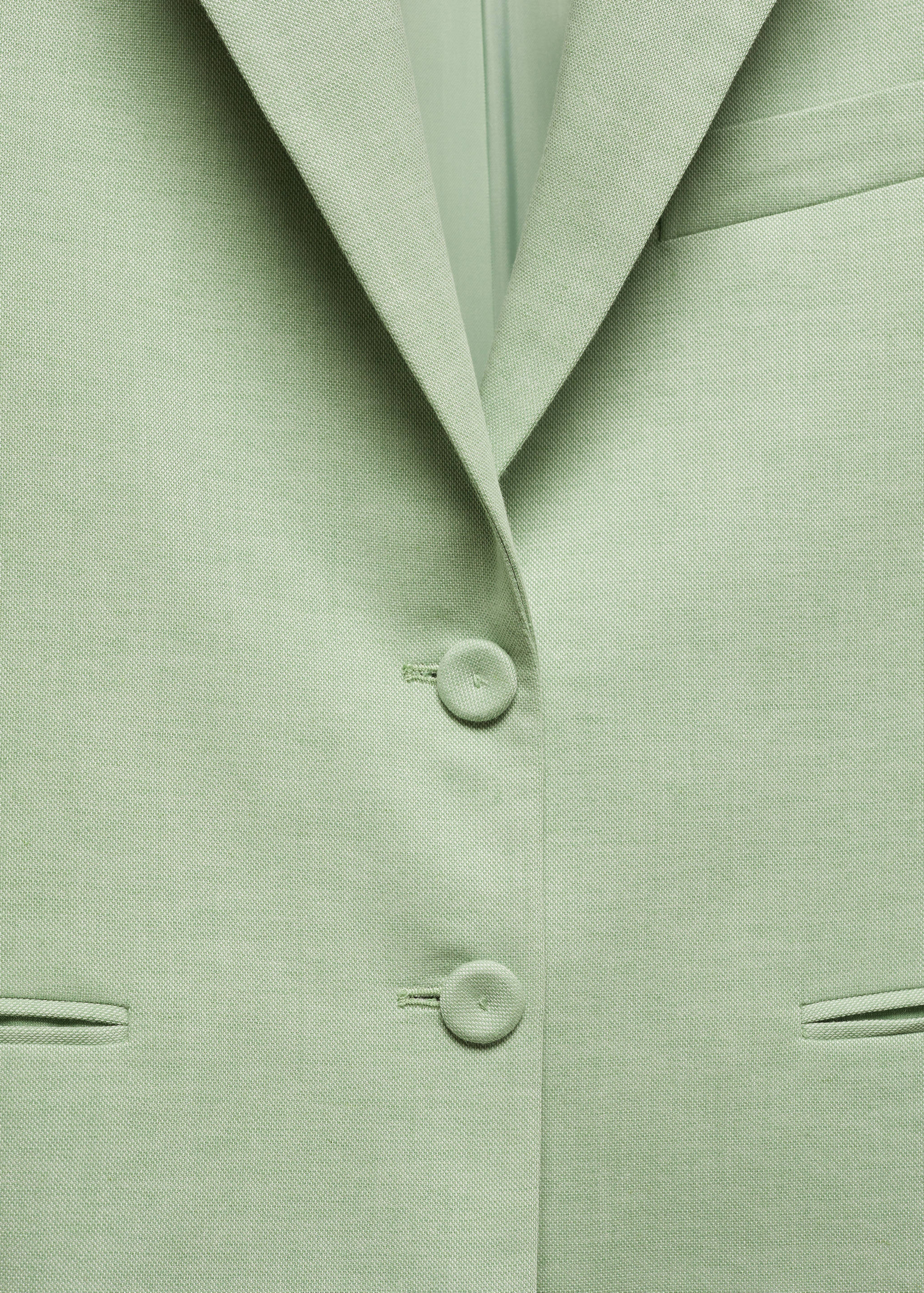 Cropped blazer with buttons - Details of the article 8
