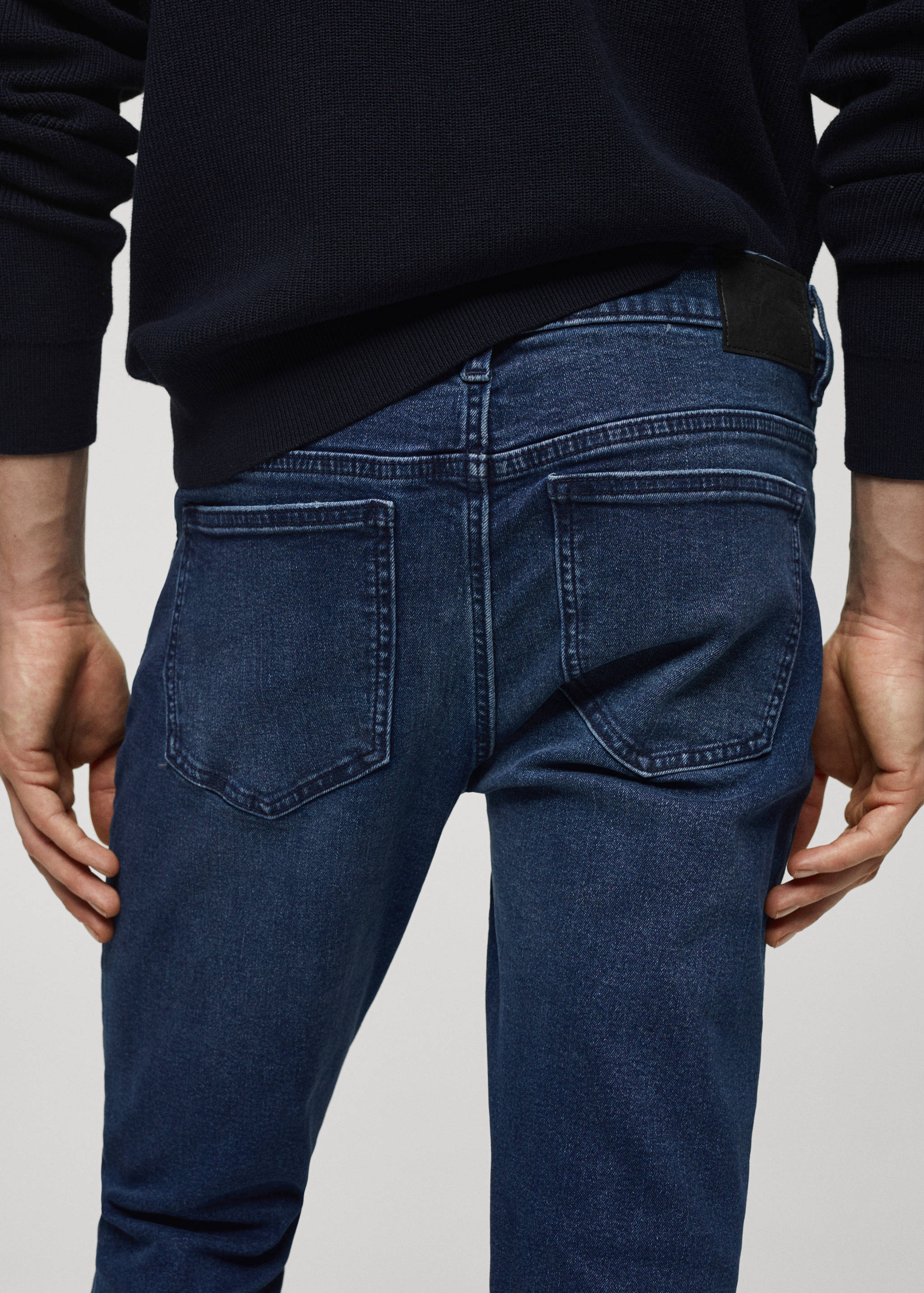 Skinny-fit jeans - Details of the article 4