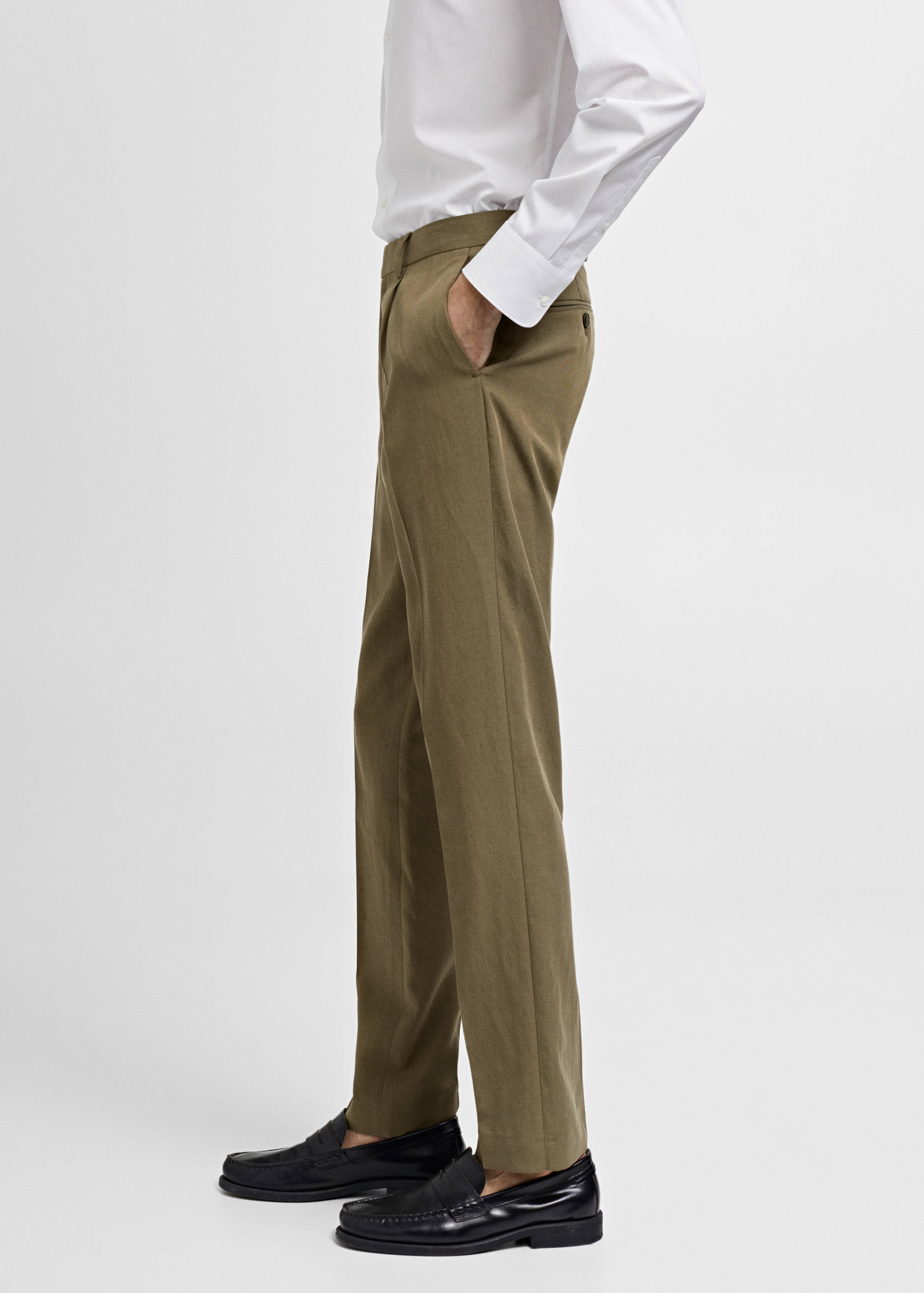 Slimfit Tencel™ suit trousers with pleats - Details of the article 2