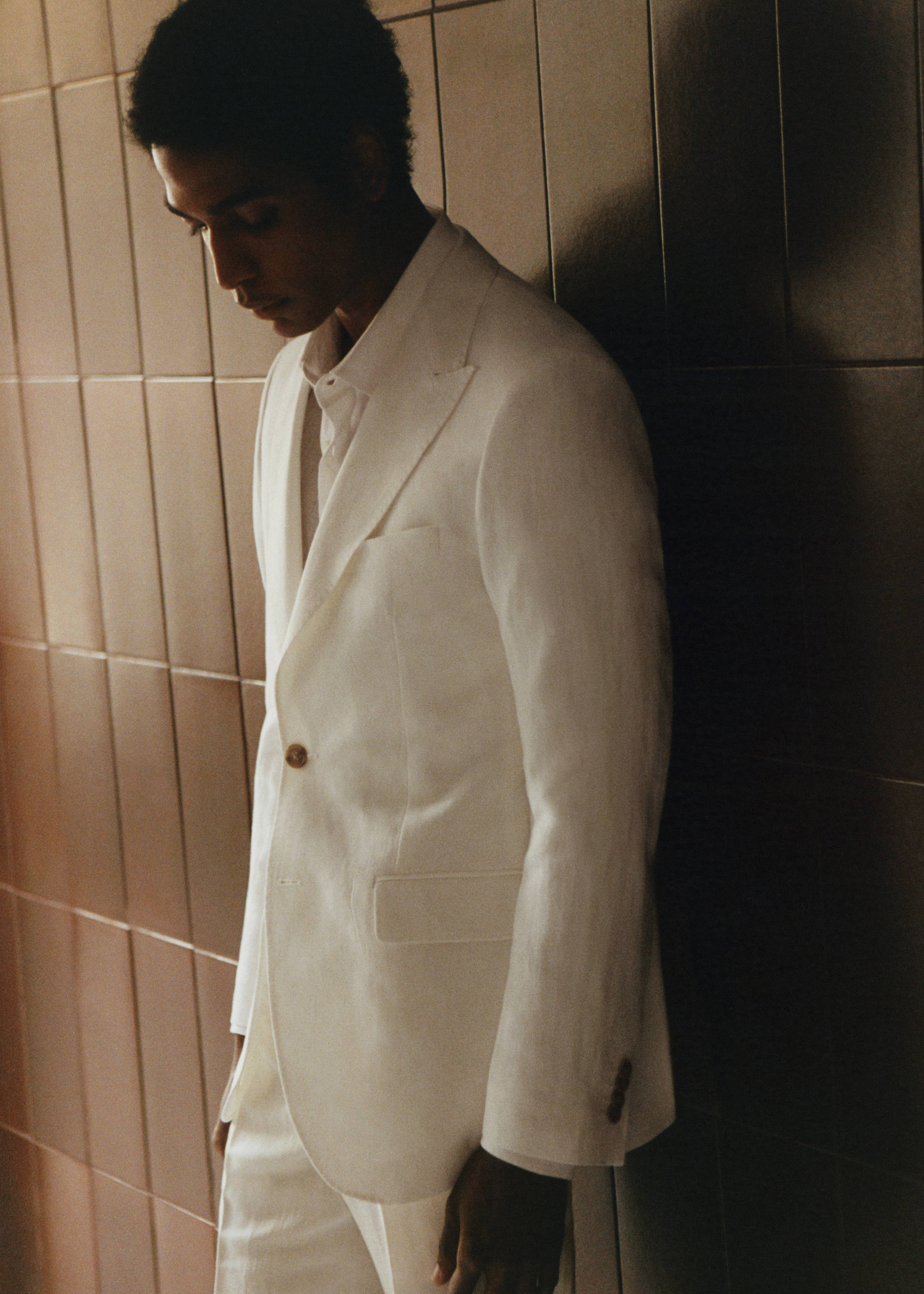 Slim-fit linen and cotton suit jacket - Details of the article 9