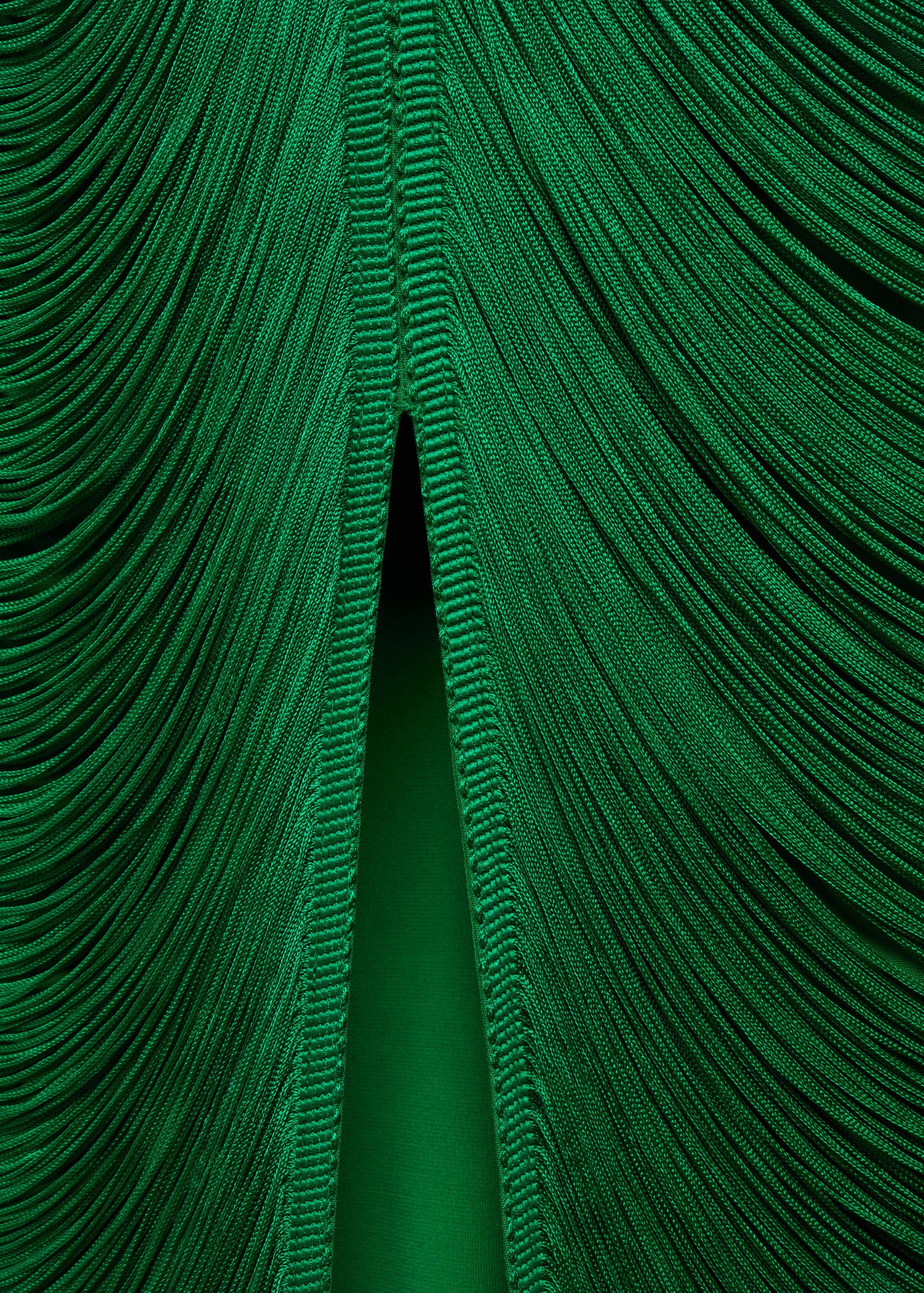 Asymmetrical dress with fringes - Details of the article 8