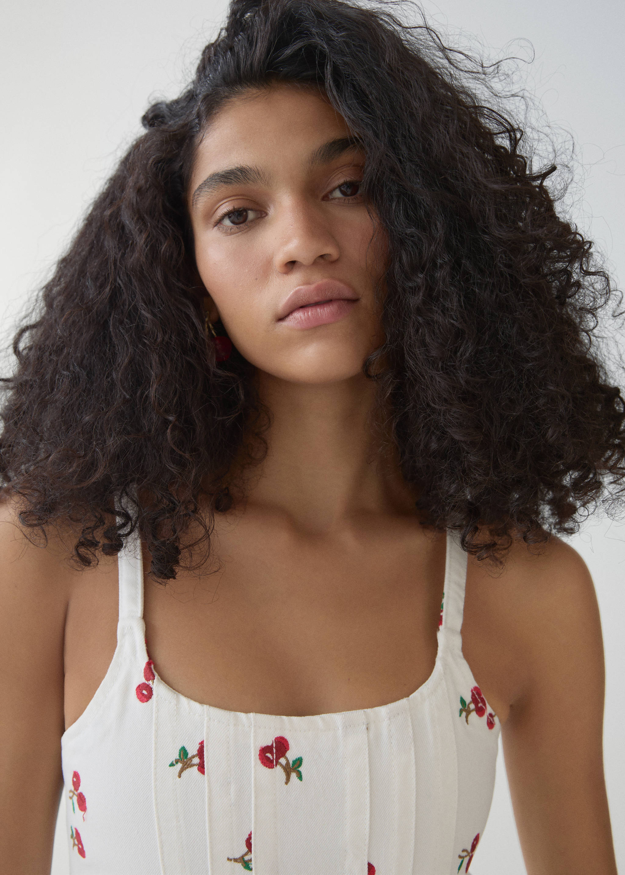 Top style corset brodé - Détail de l'article 1