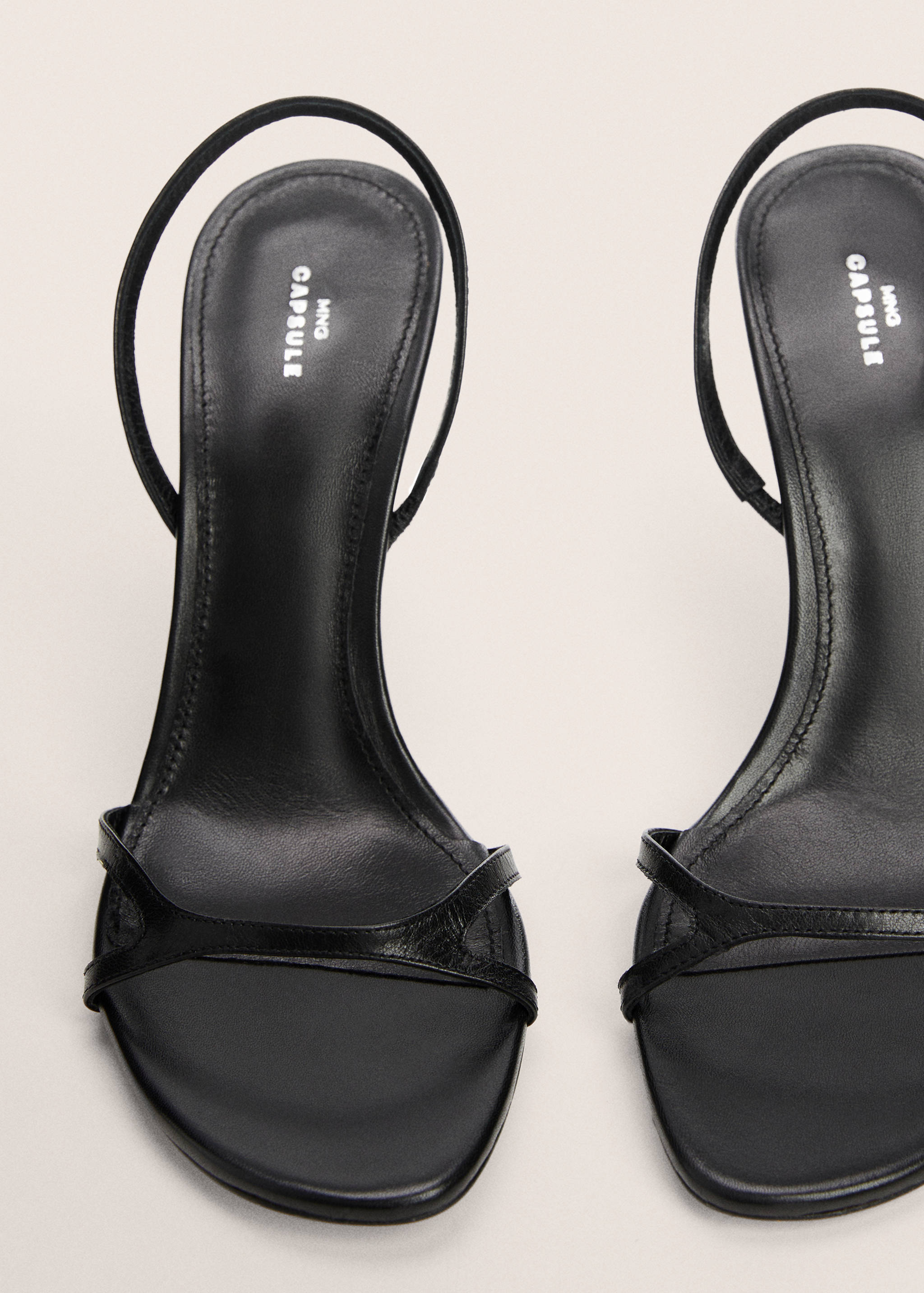Leather straps sandals - Details of the article 3