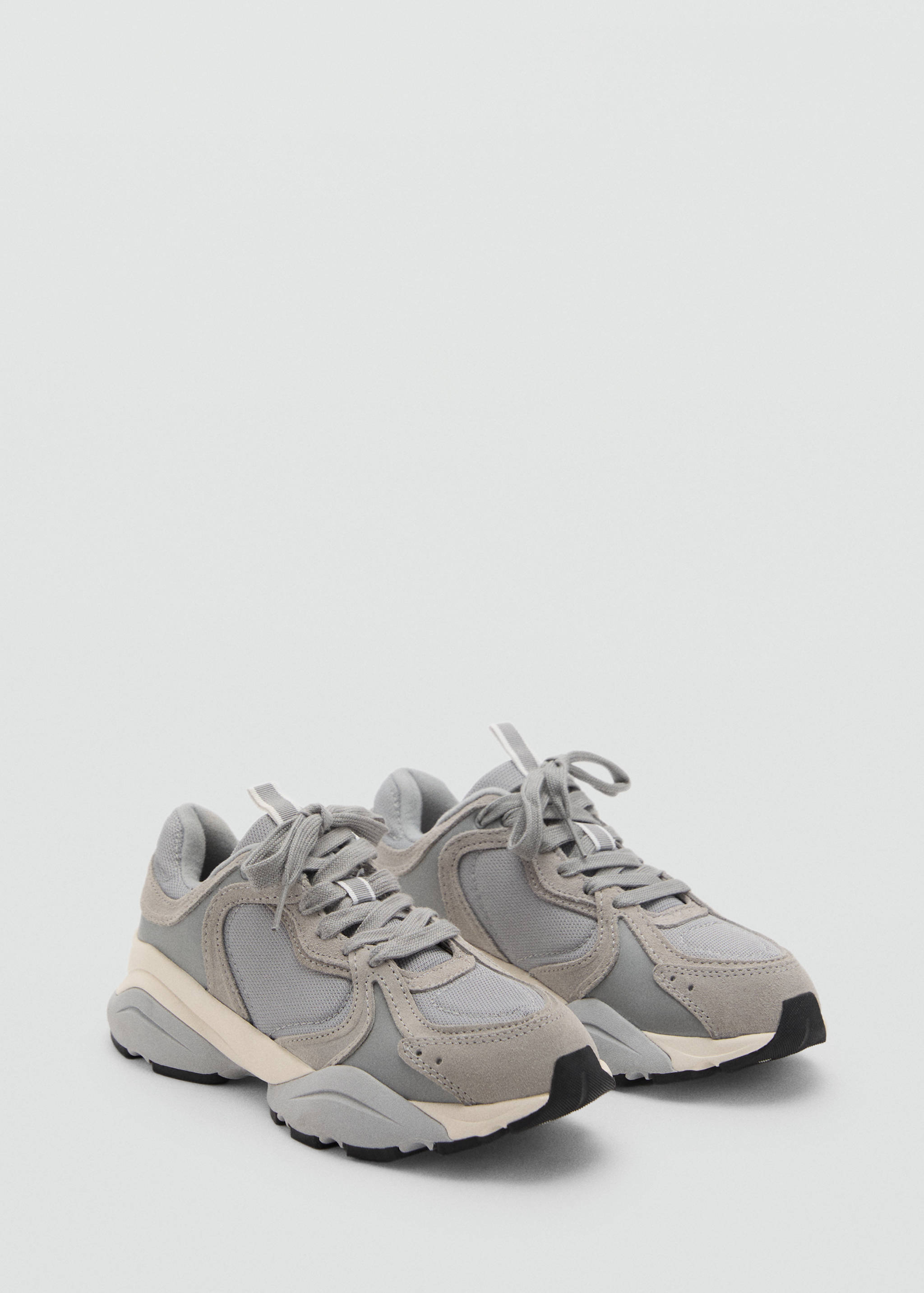 Leather panel sneakers - General plane