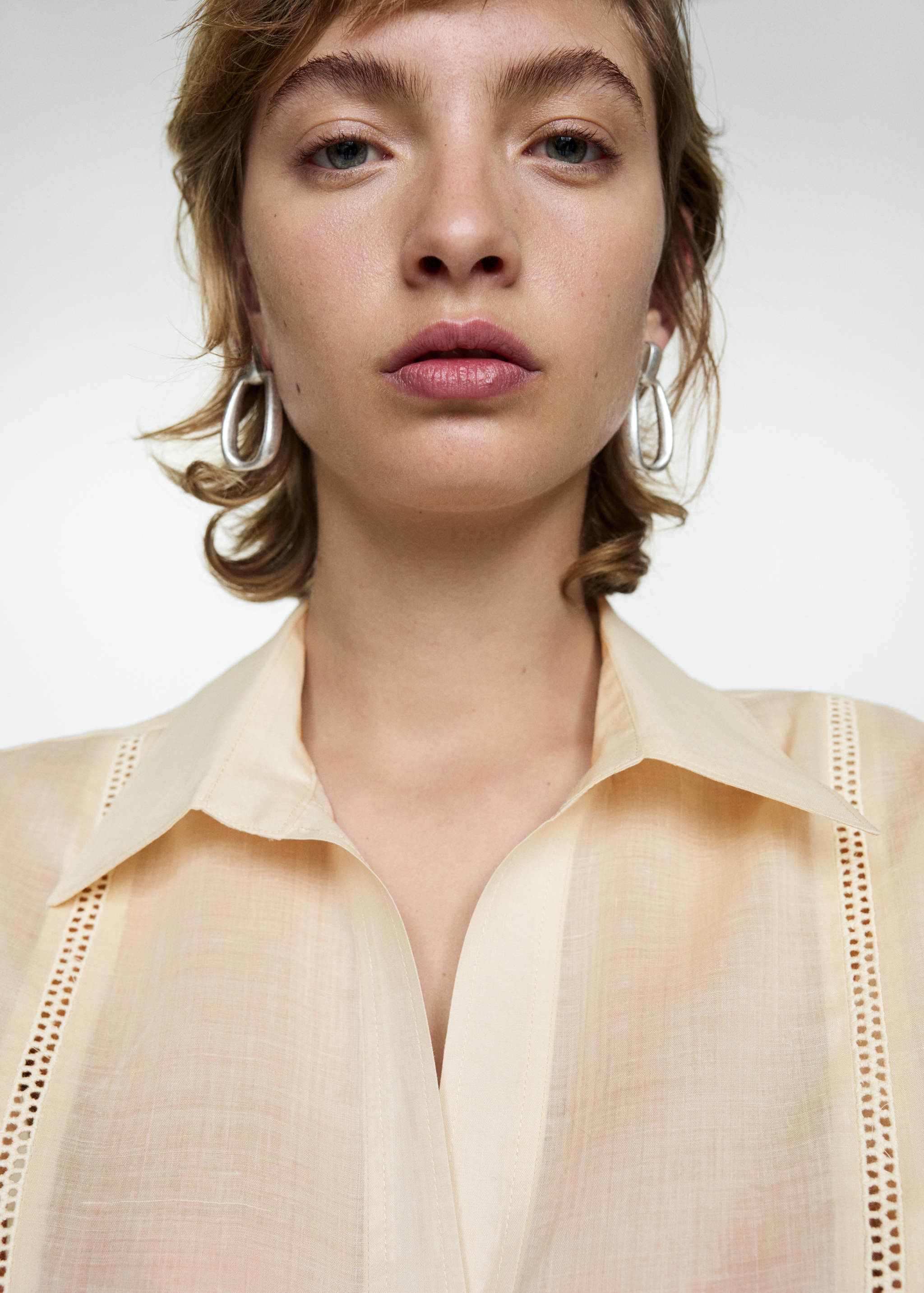 Chemise ramie détails brodés - Détail de l'article 1