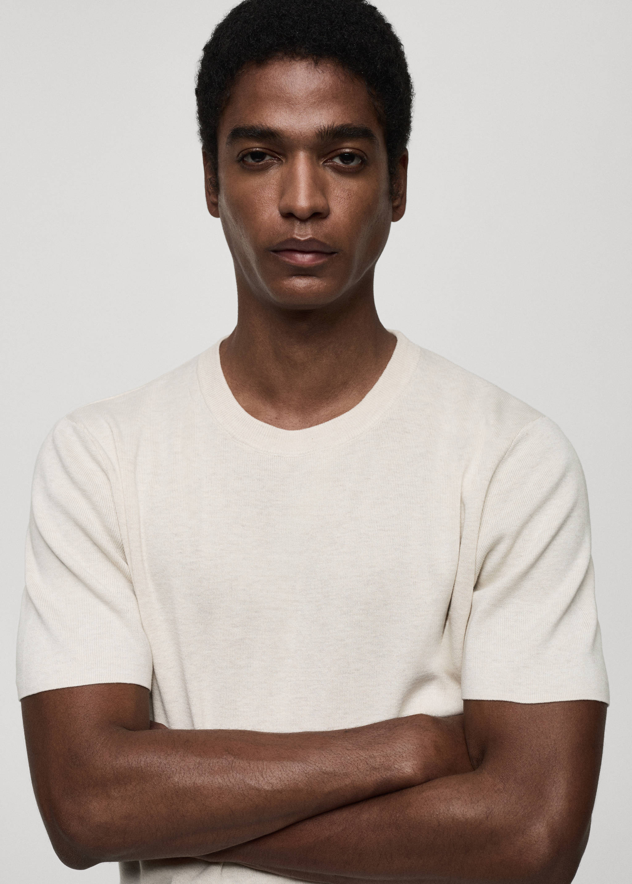 Cotton blend knitted t-shirt - Details of the article 1