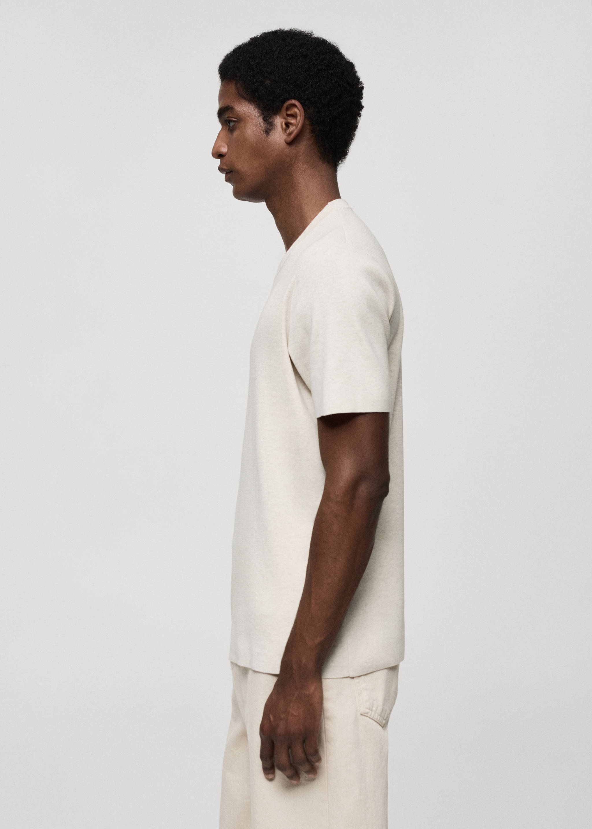 Cotton blend knitted t-shirt - Details of the article 2