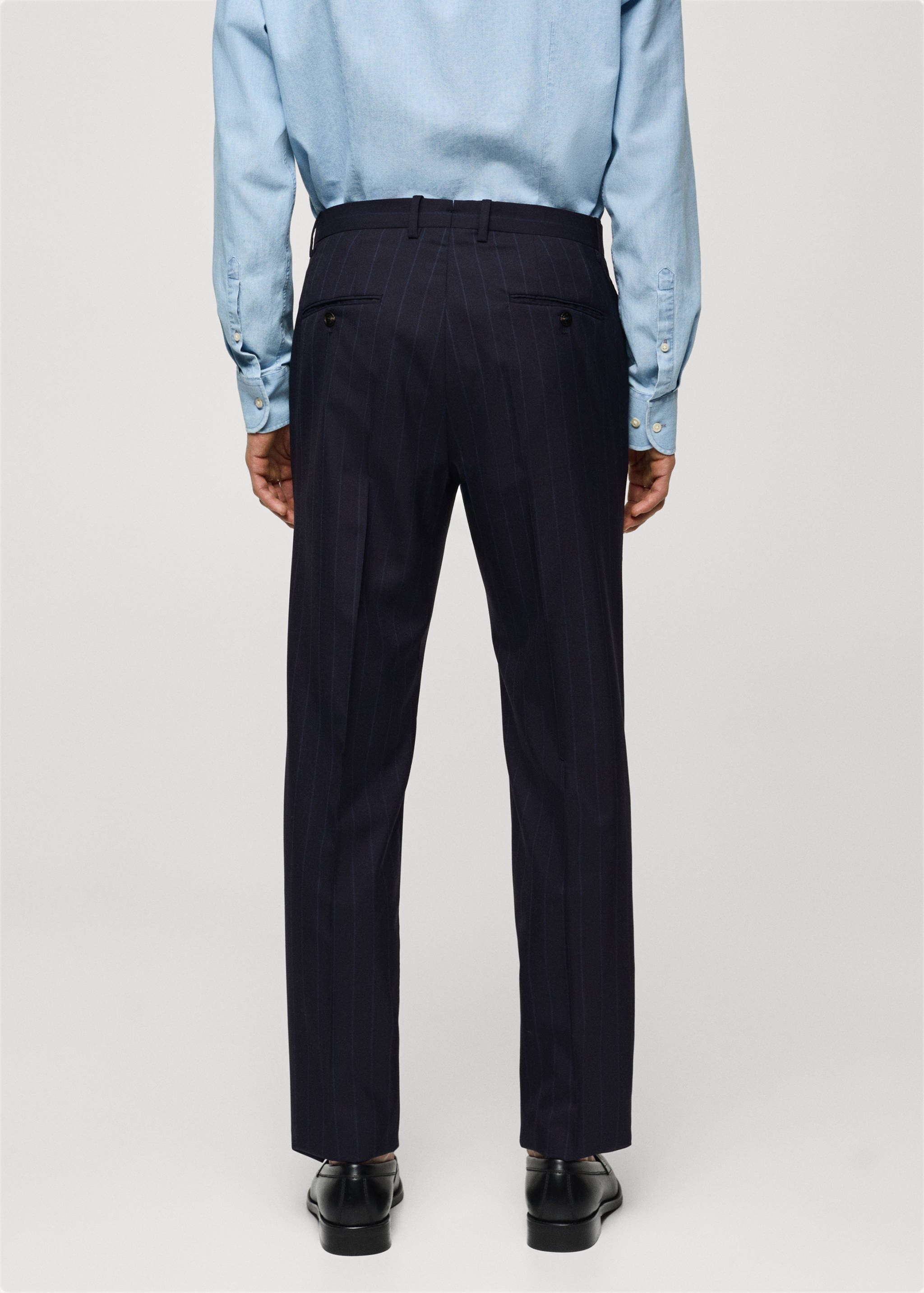 Pantalón traje lana virgen raya diplomática - Reverso del artículo